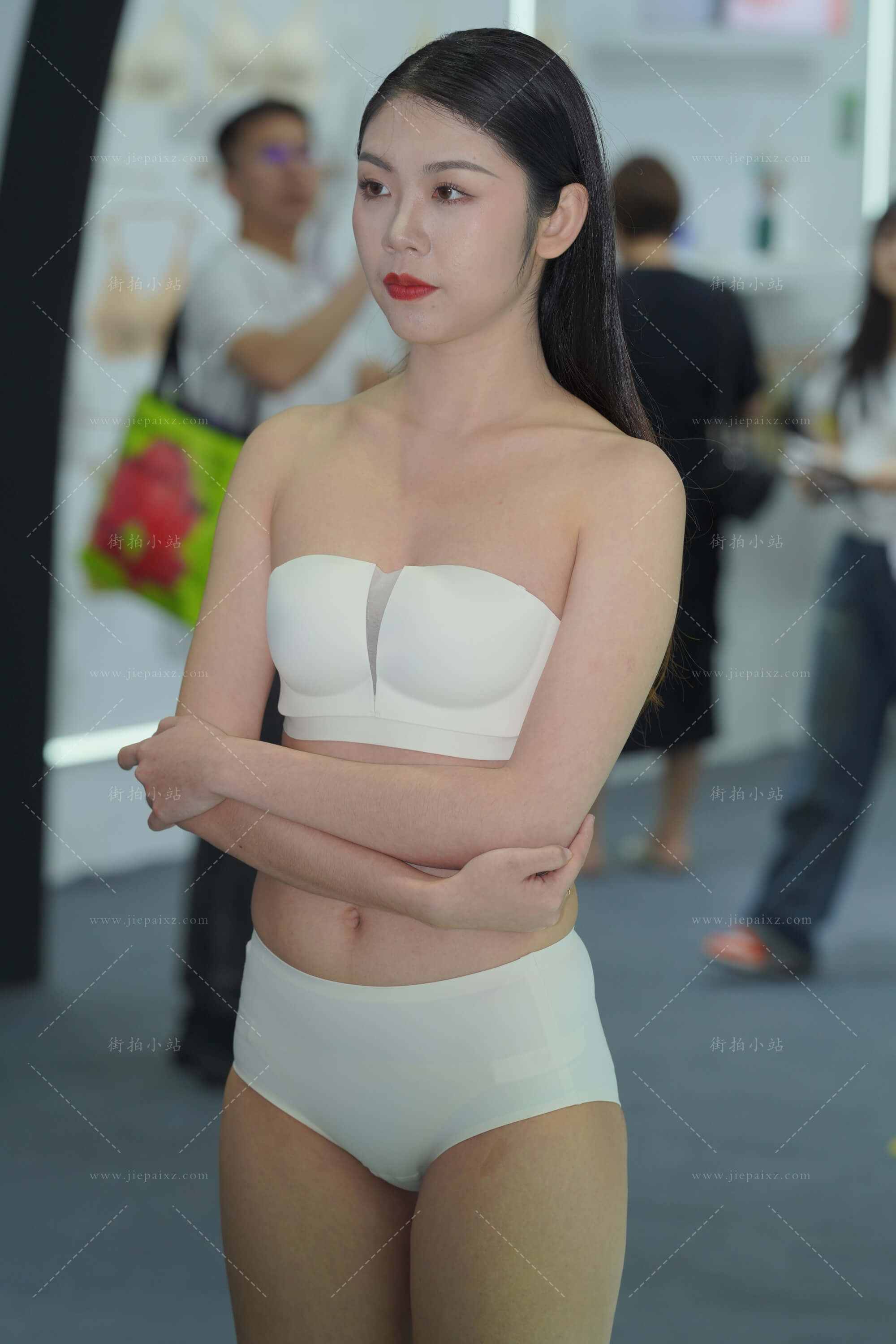 34109ui4tpnko0qf.jpg
