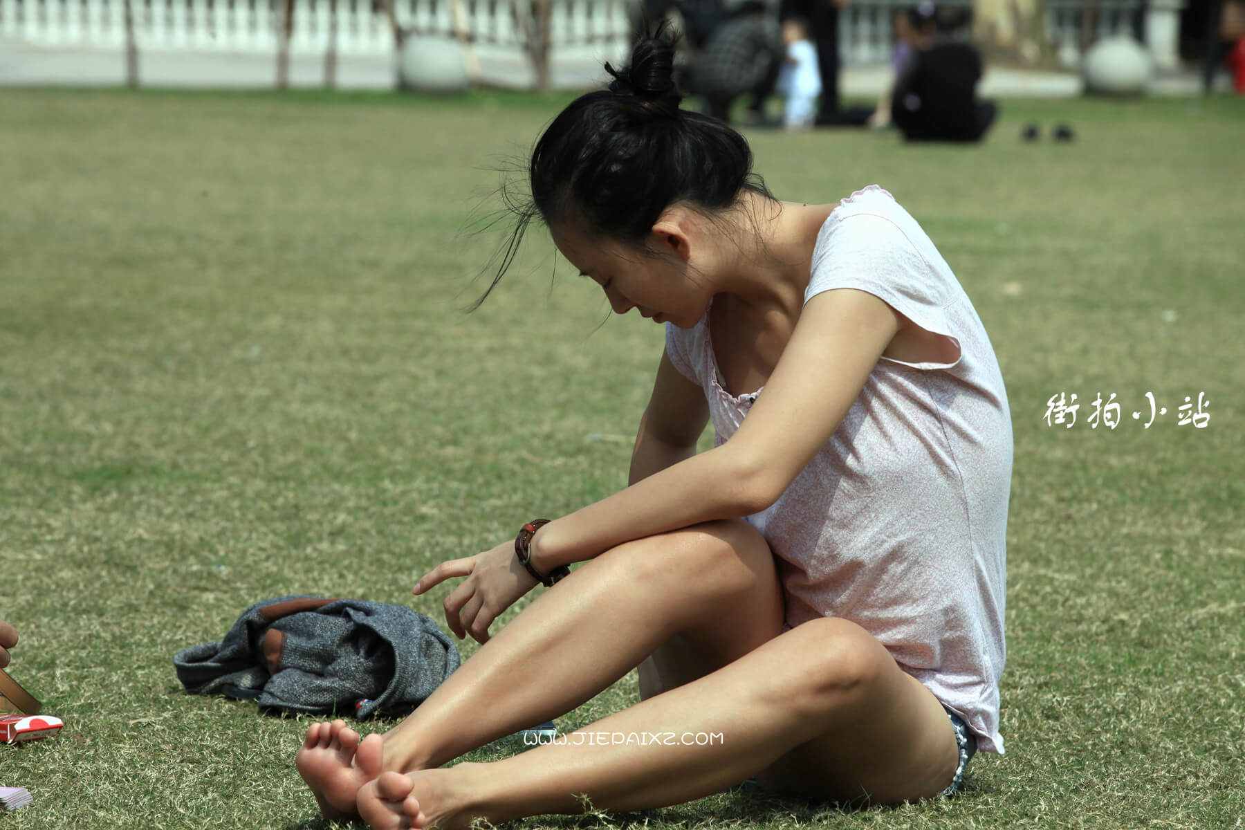 13639qv4jpnf5xs2.jpg