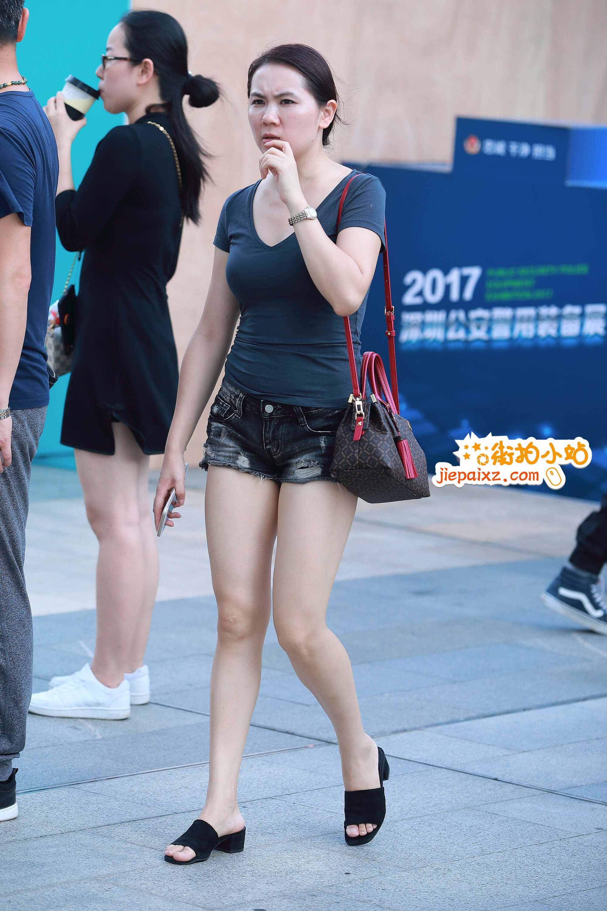 20694klrjtrisnk4.jpg