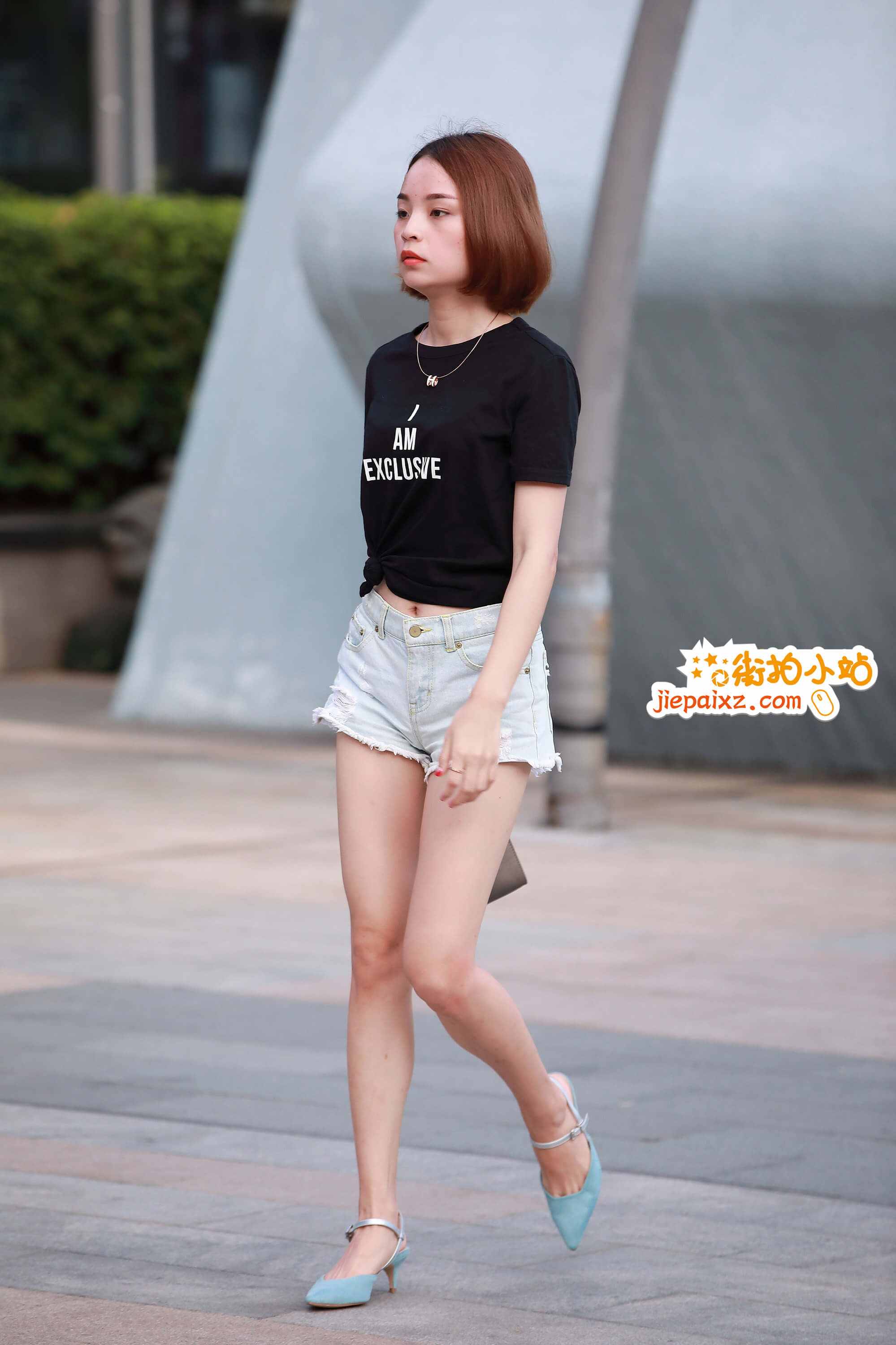 20575bv0em1j10yl.jpg