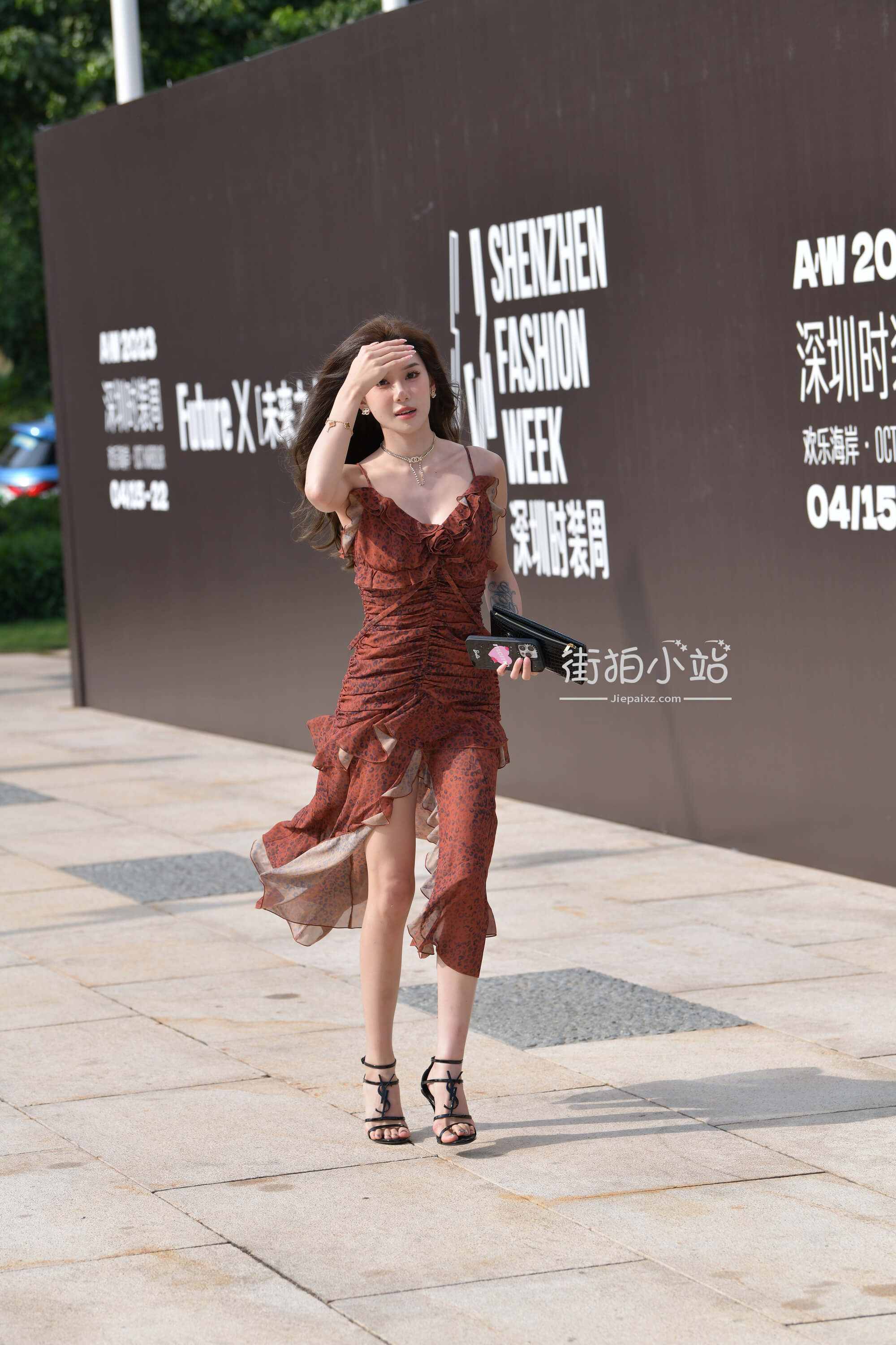 32181kcbcjga3pd5.jpg