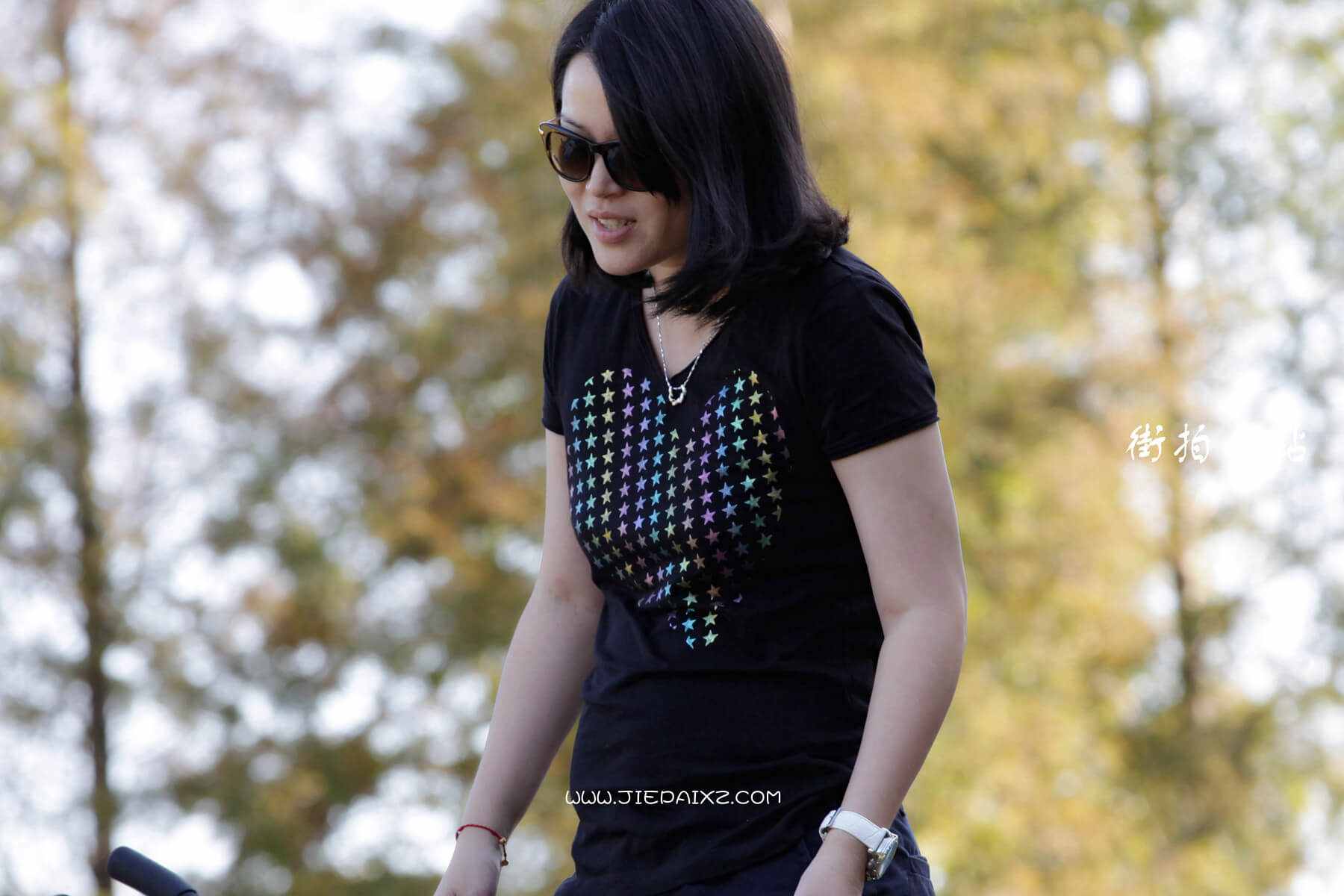 14304cbglr4z2ro1.jpg