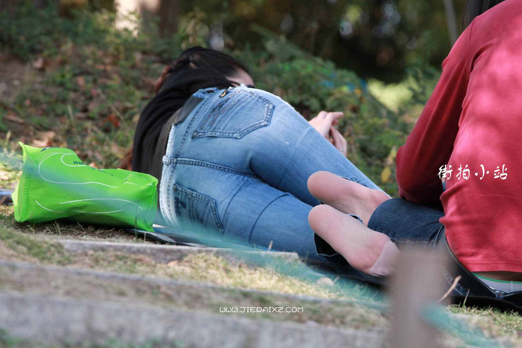 14702hbeklawvow0.jpg