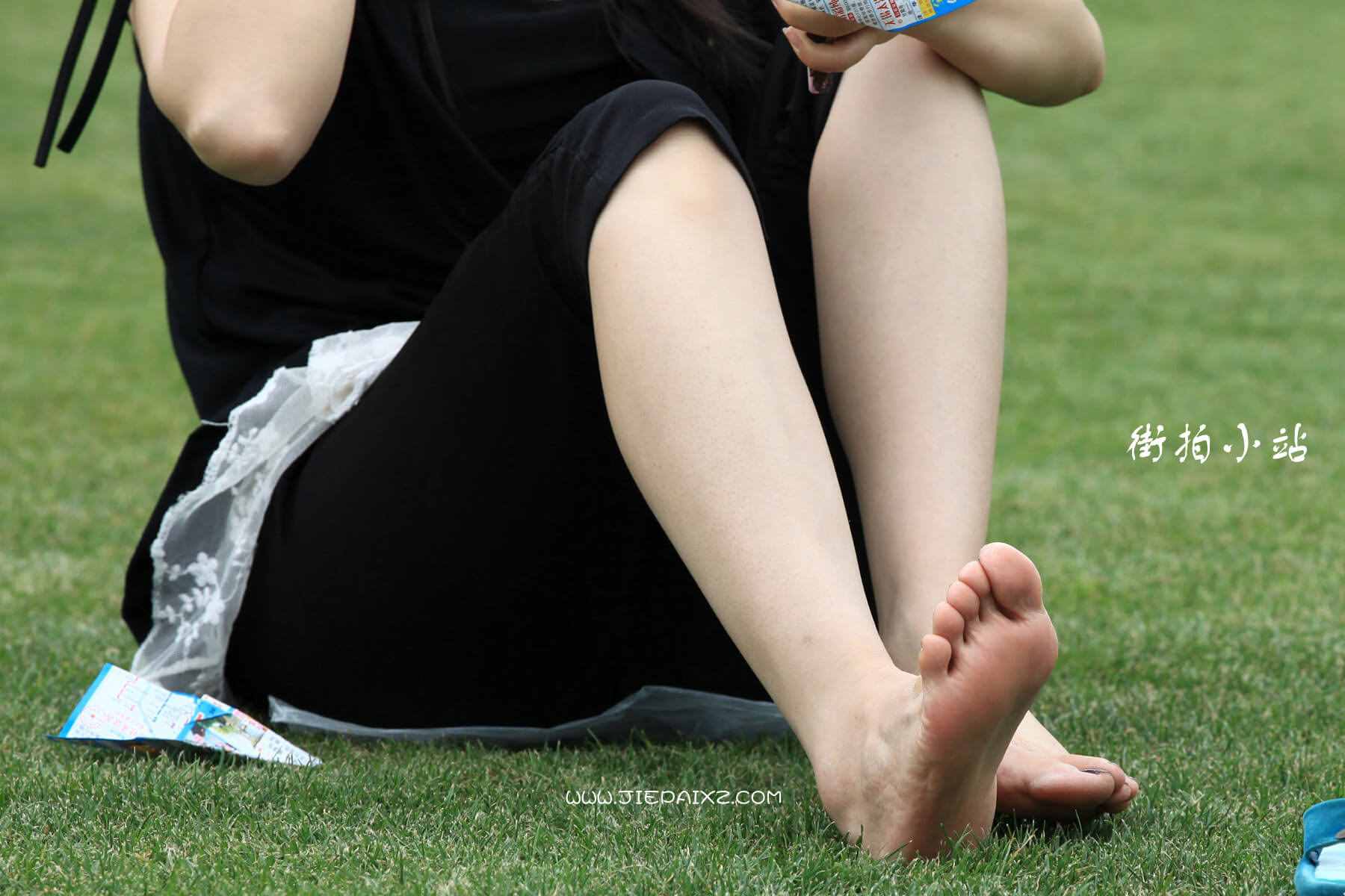 14701cdey5bmlch3.jpg