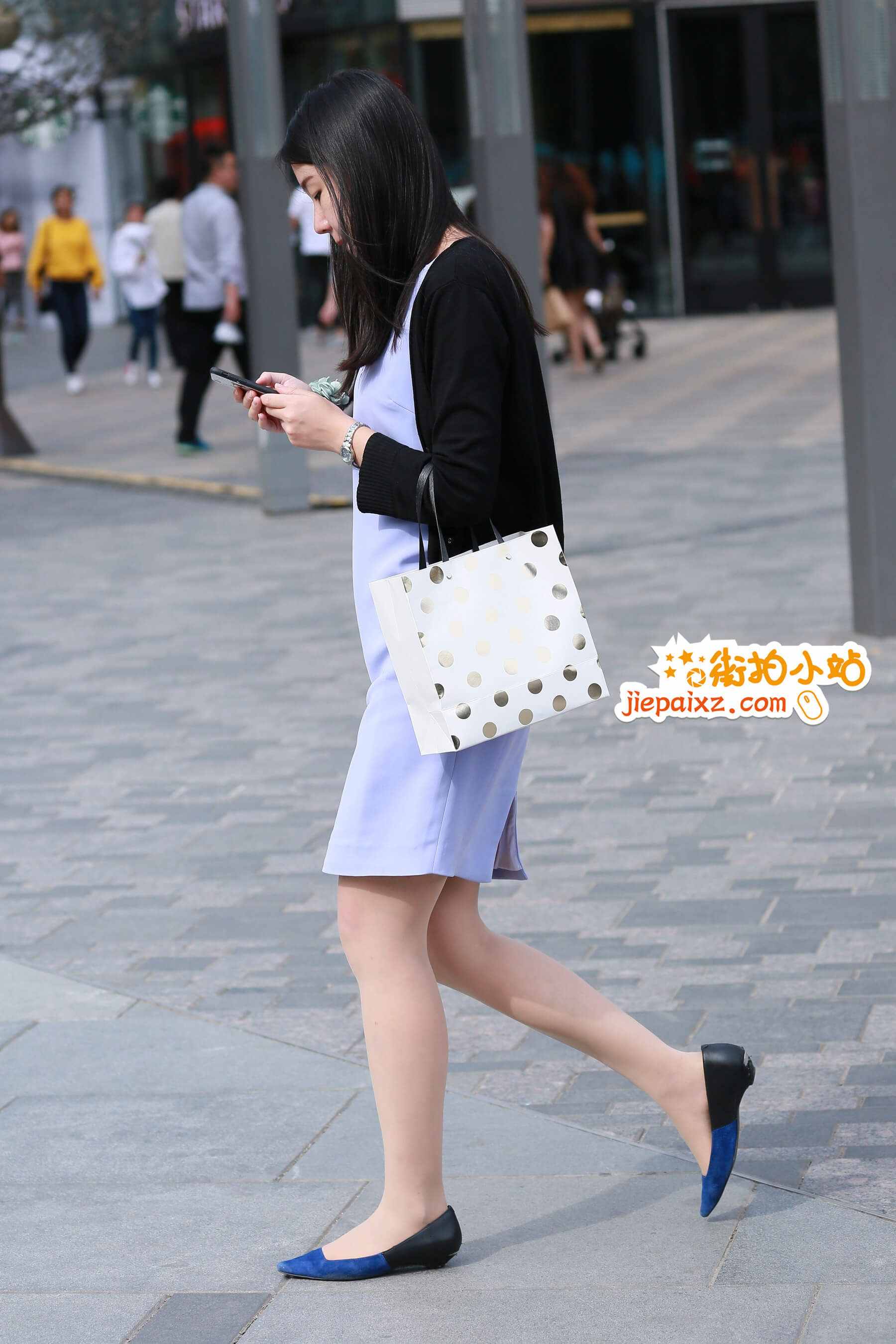 2061314l05dj30vp.jpg
