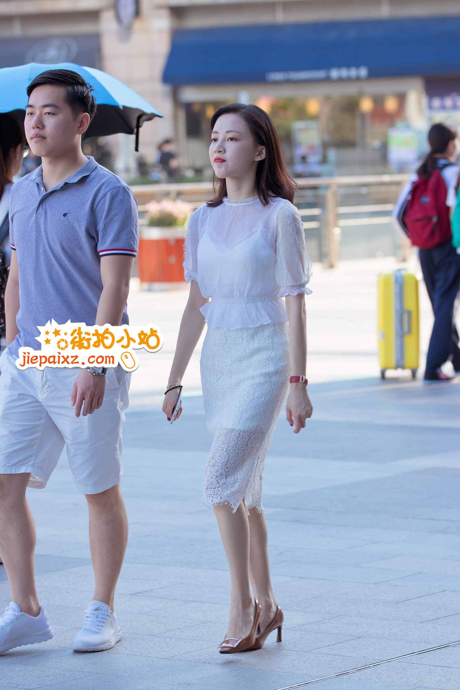 20563nkmzse0lidh.jpg