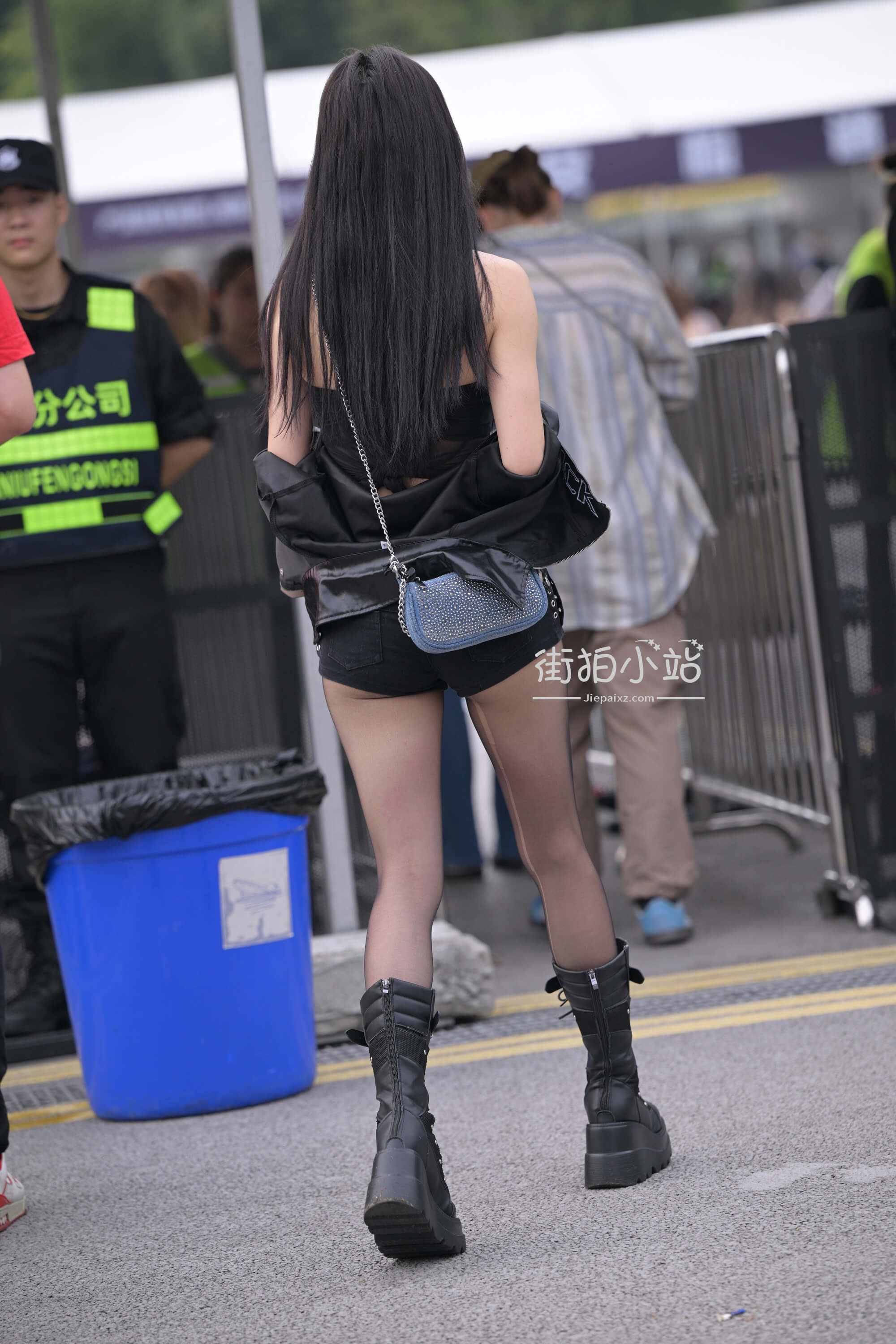 32366wjyqp2your4.jpg