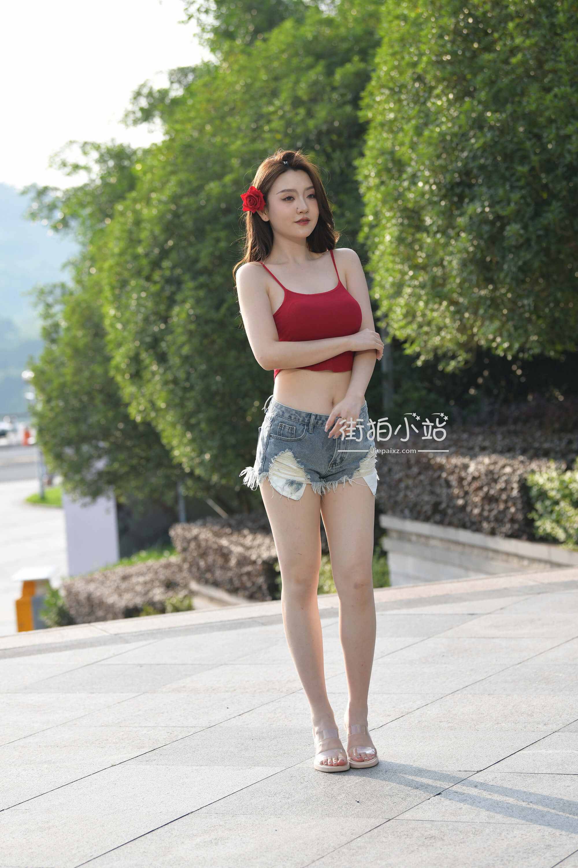 32314fs20qxre4y2.jpg