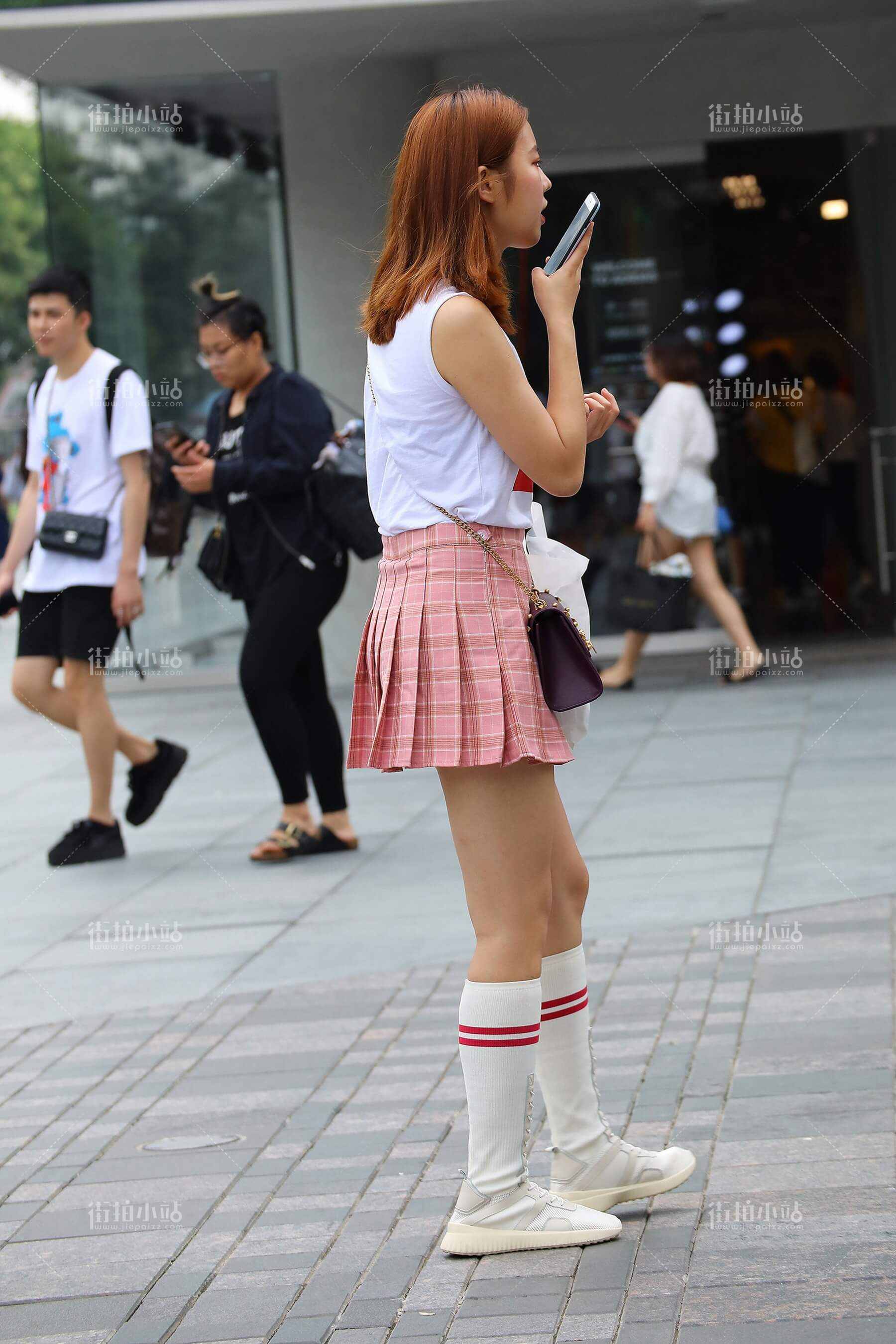 21261vsbep3bwedt.jpg