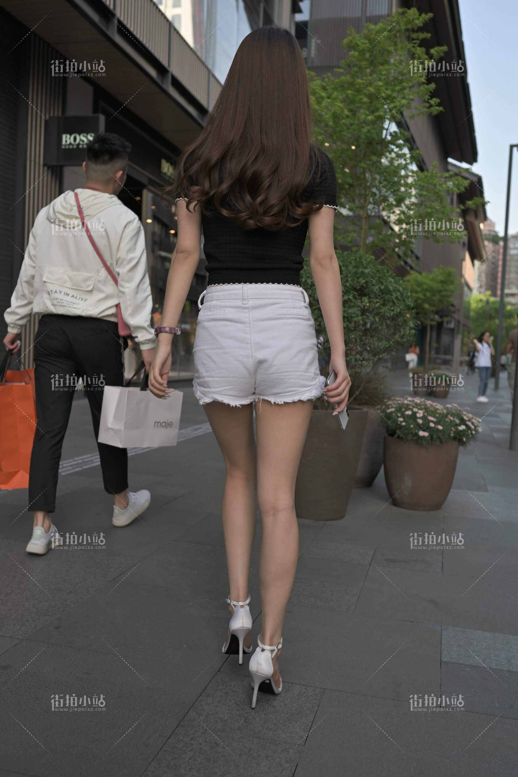 21457dkktj03lxyo.jpg
