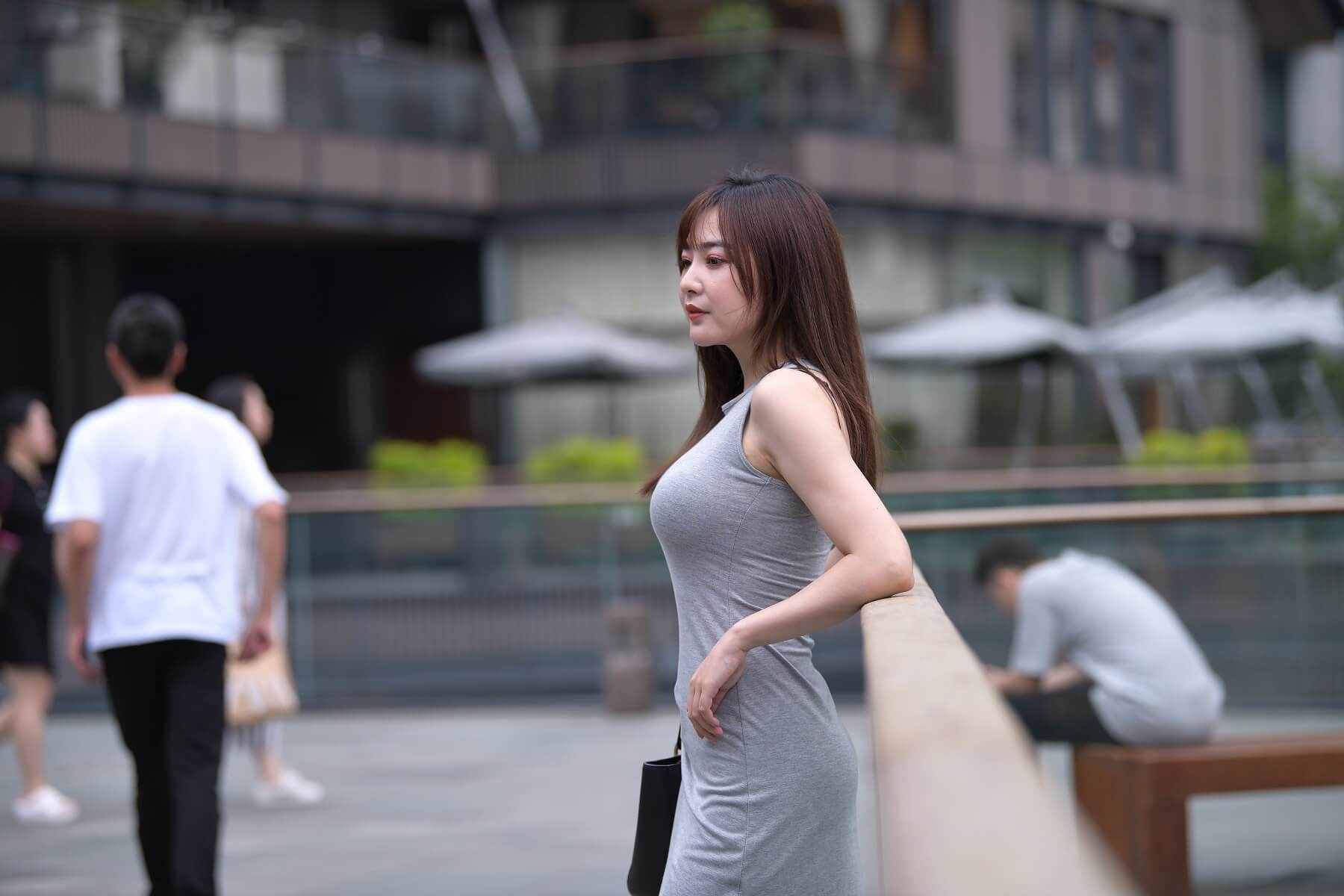 21336fr4ae4zexq4.jpg
