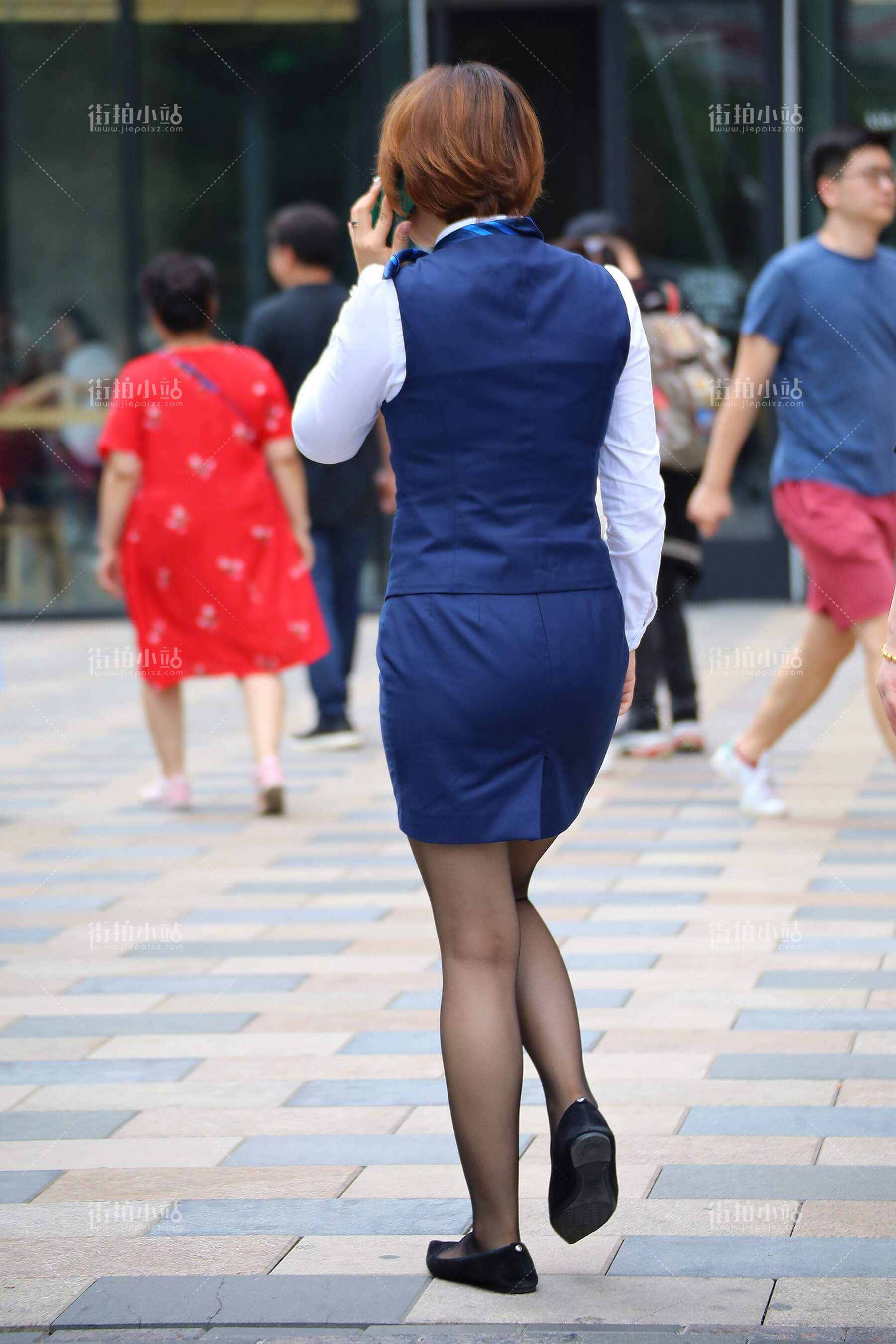 21263kr4weecem15.jpg