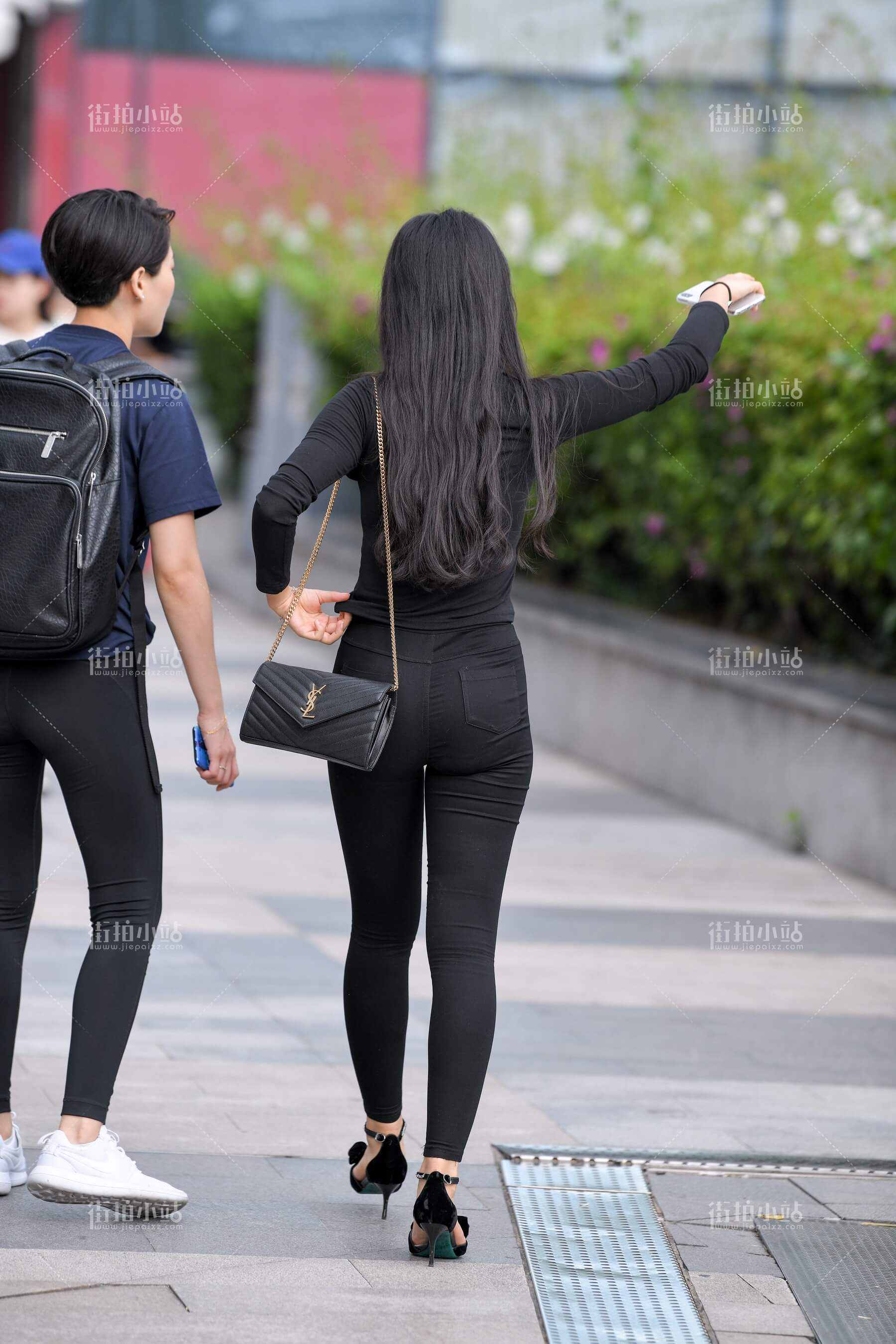 215605yx1kvxx2ch.jpg