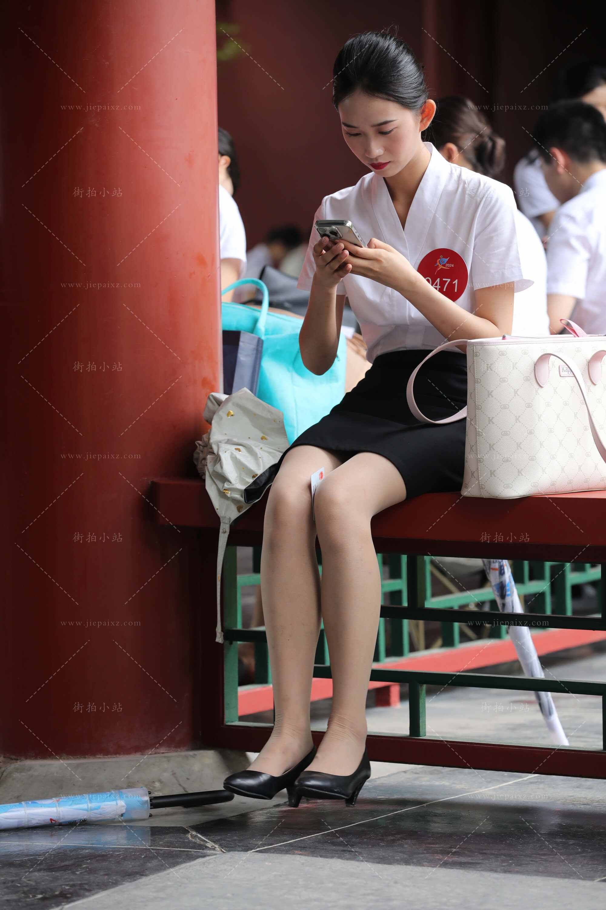 34842lpi2hqjivay.jpg