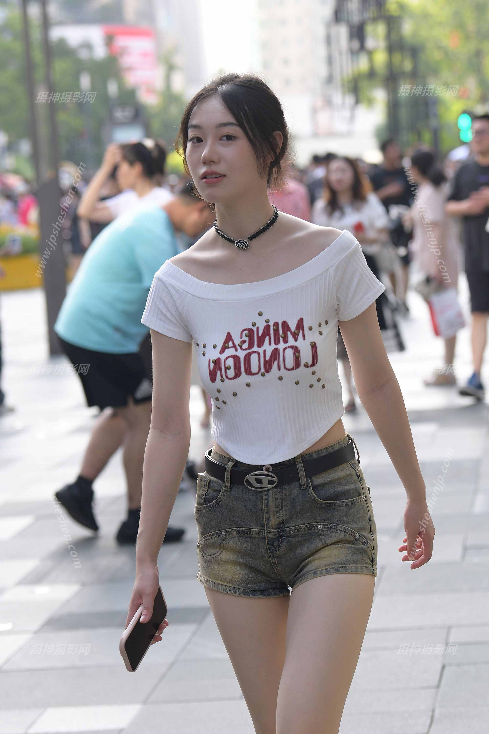 13152-t1dc0tee54g.jpg