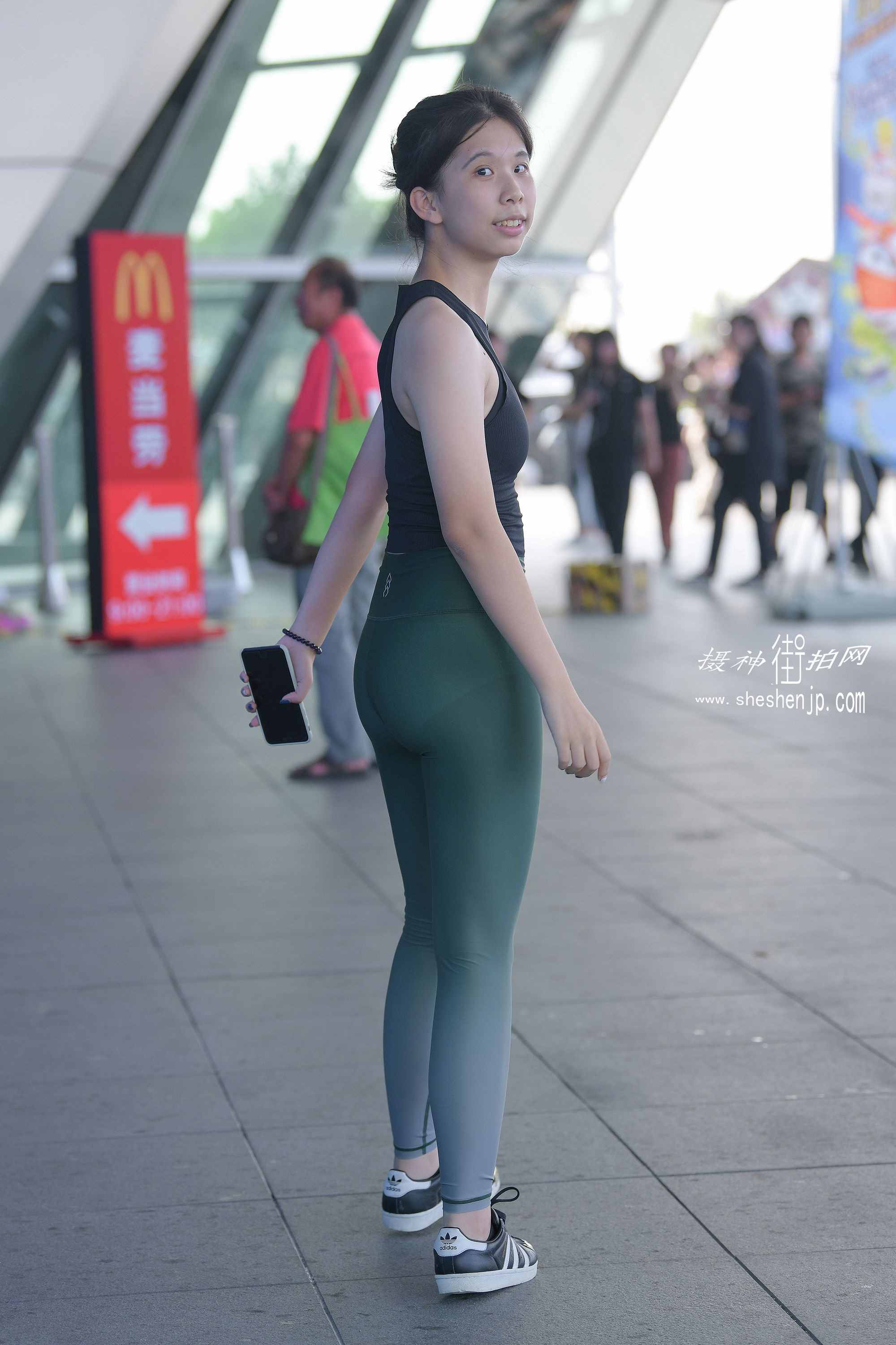8372-01q1rklhqyh.jpg
