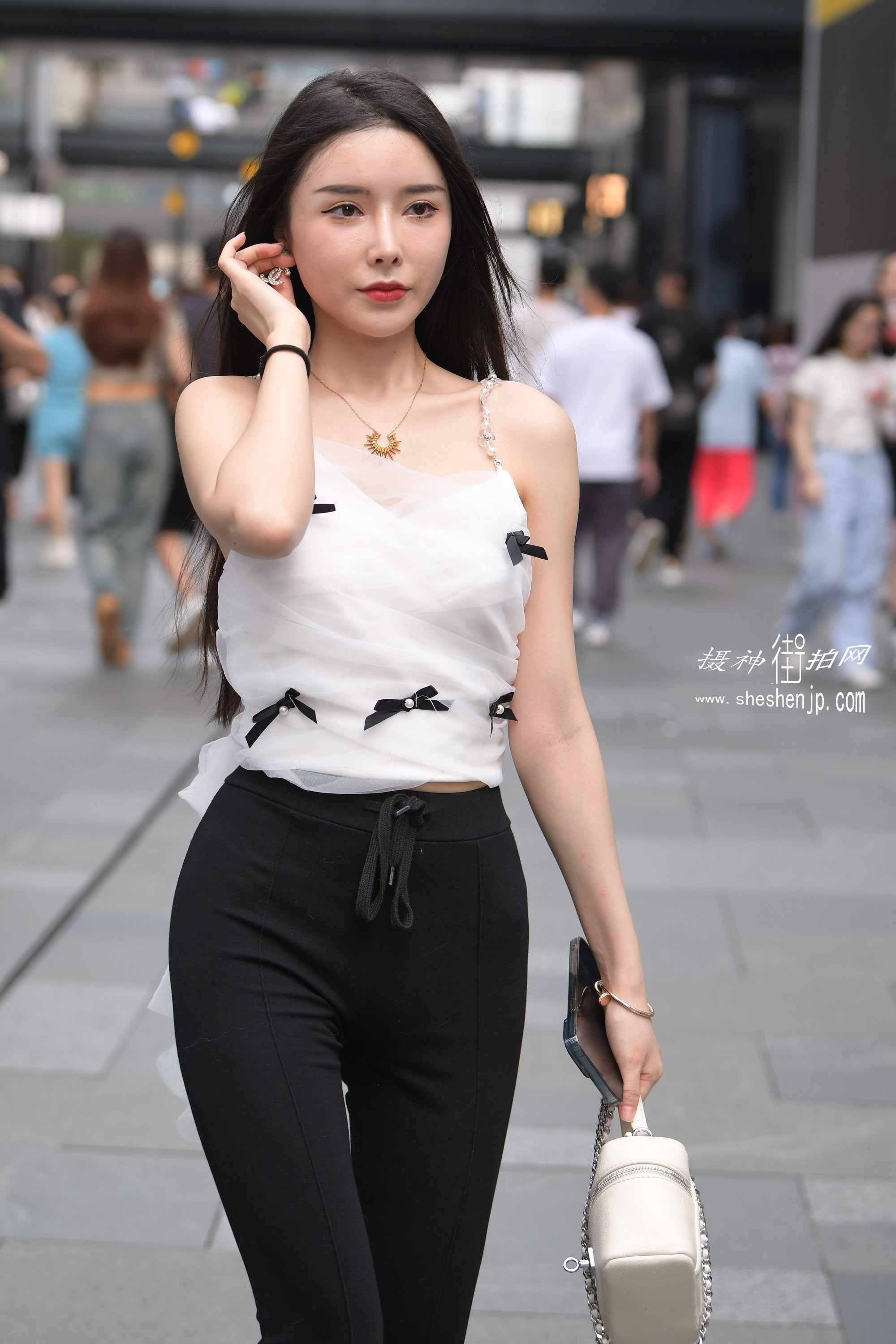 7761-2yasuhlzcuy.jpg