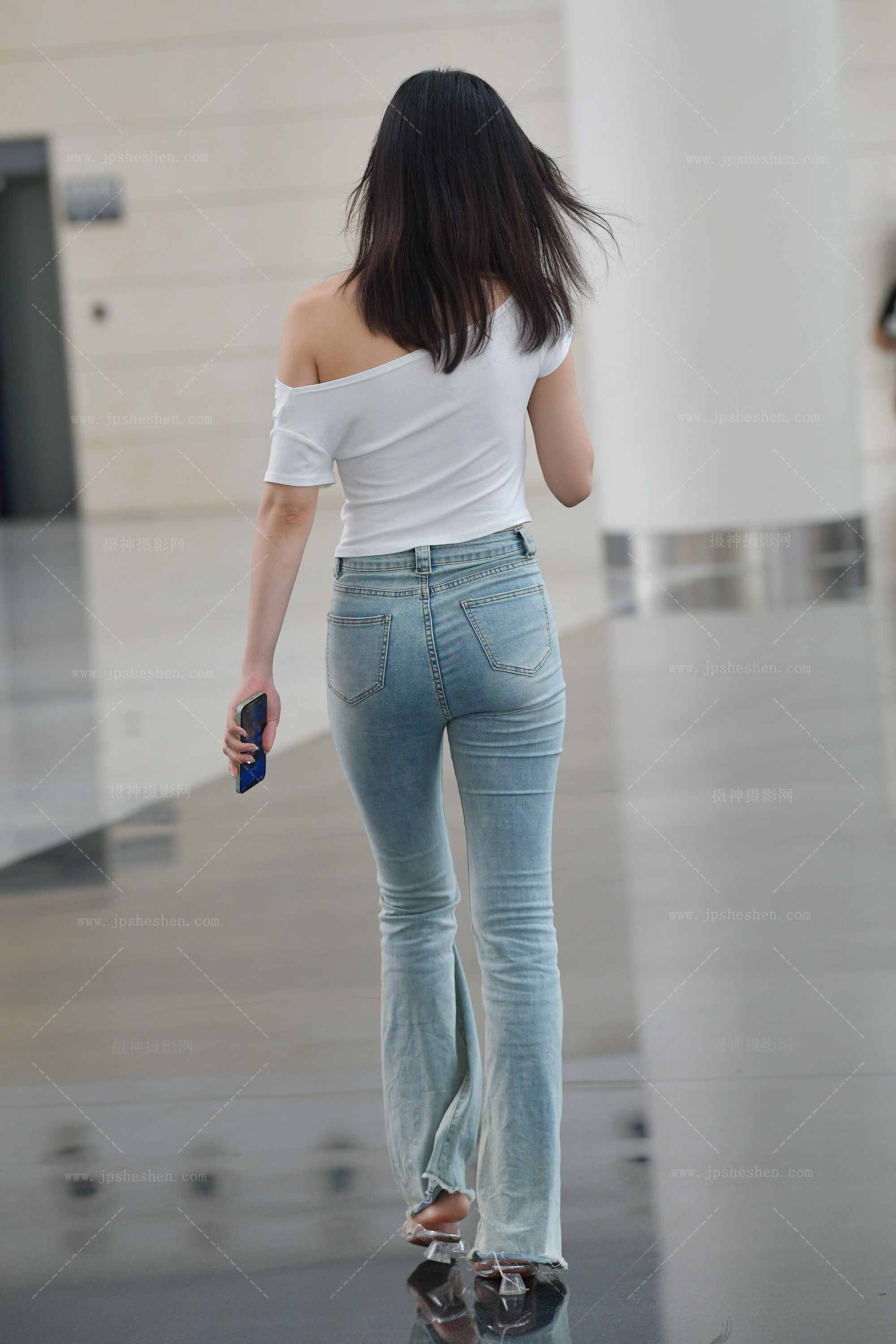 17590-ry1rbnqmtrx.jpg