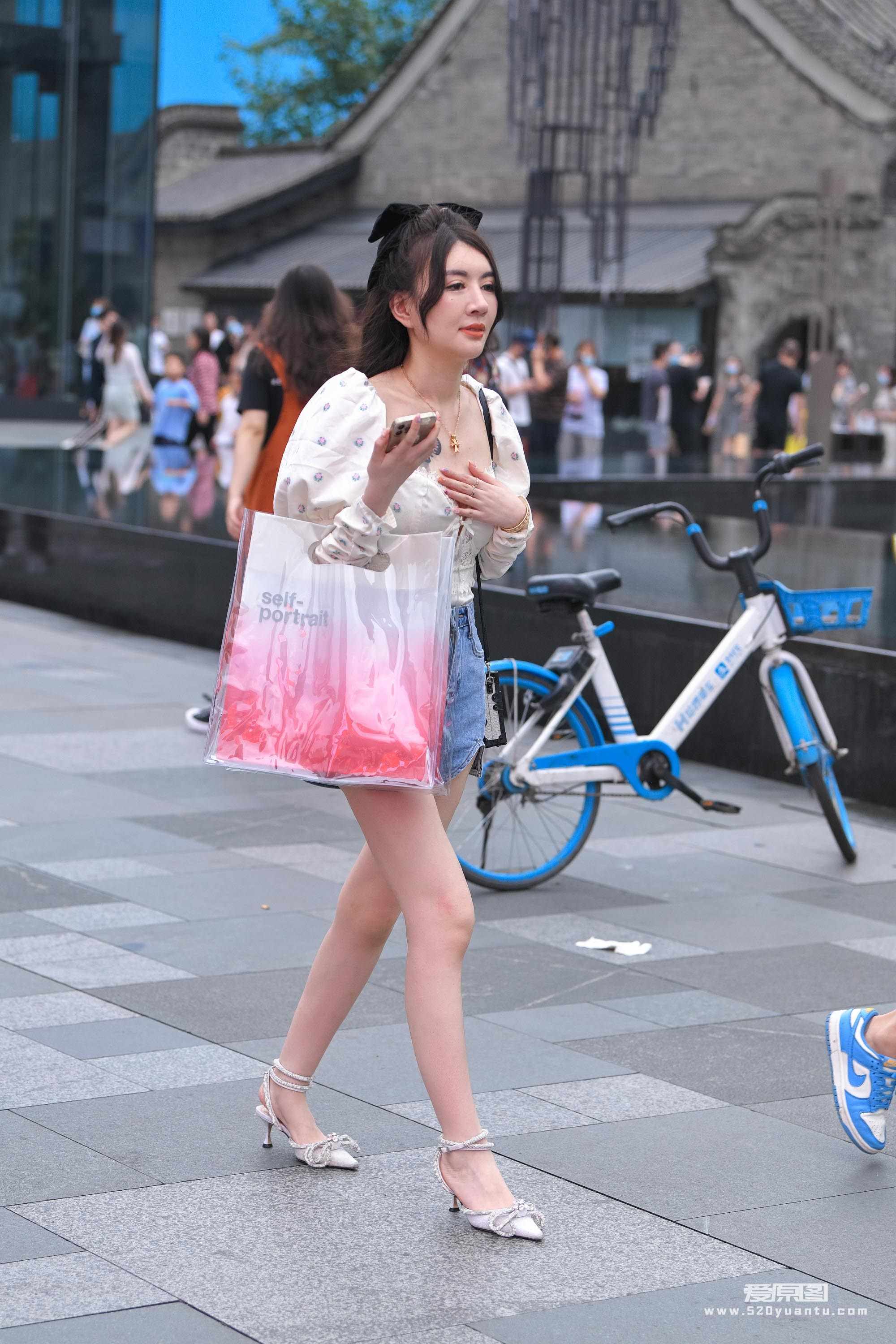 2458-isq1t0nf00e.jpg