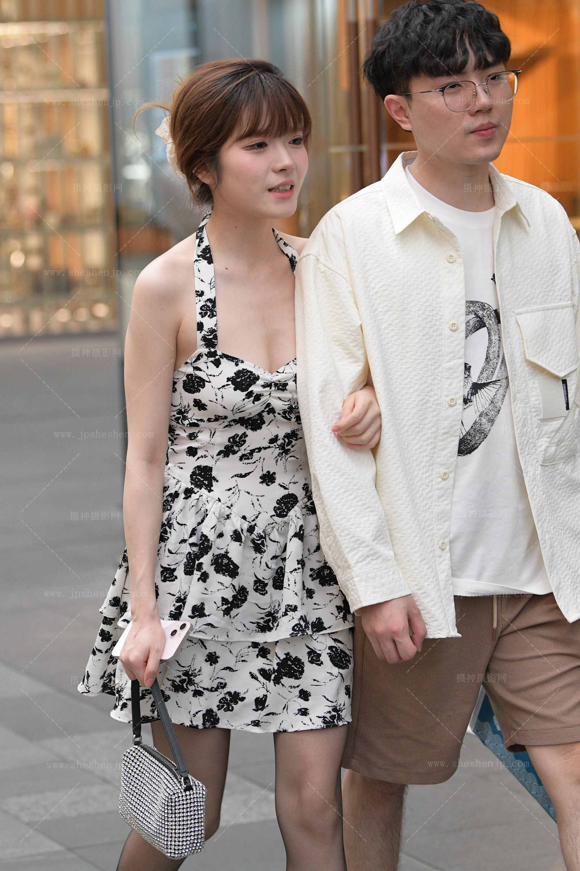 20127-urnkglgjrzm.jpg
