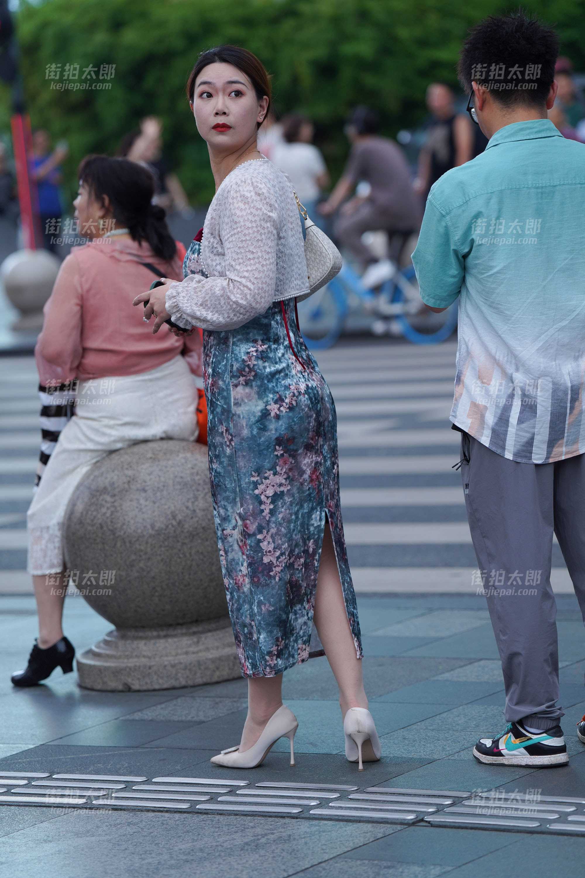 8422-1zy5xwhnvxc.jpg