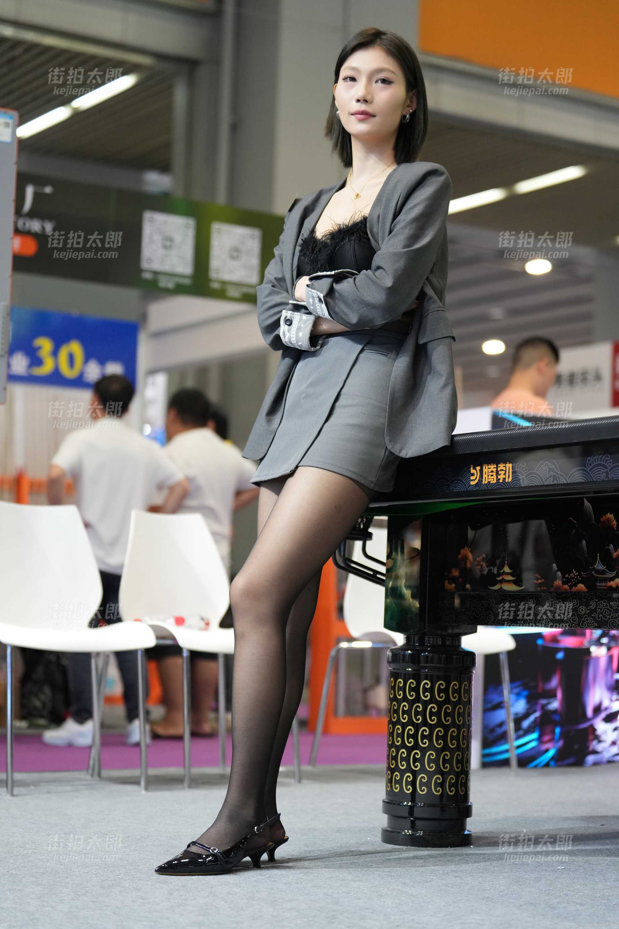 8451-0ejs21y3i3g.jpg