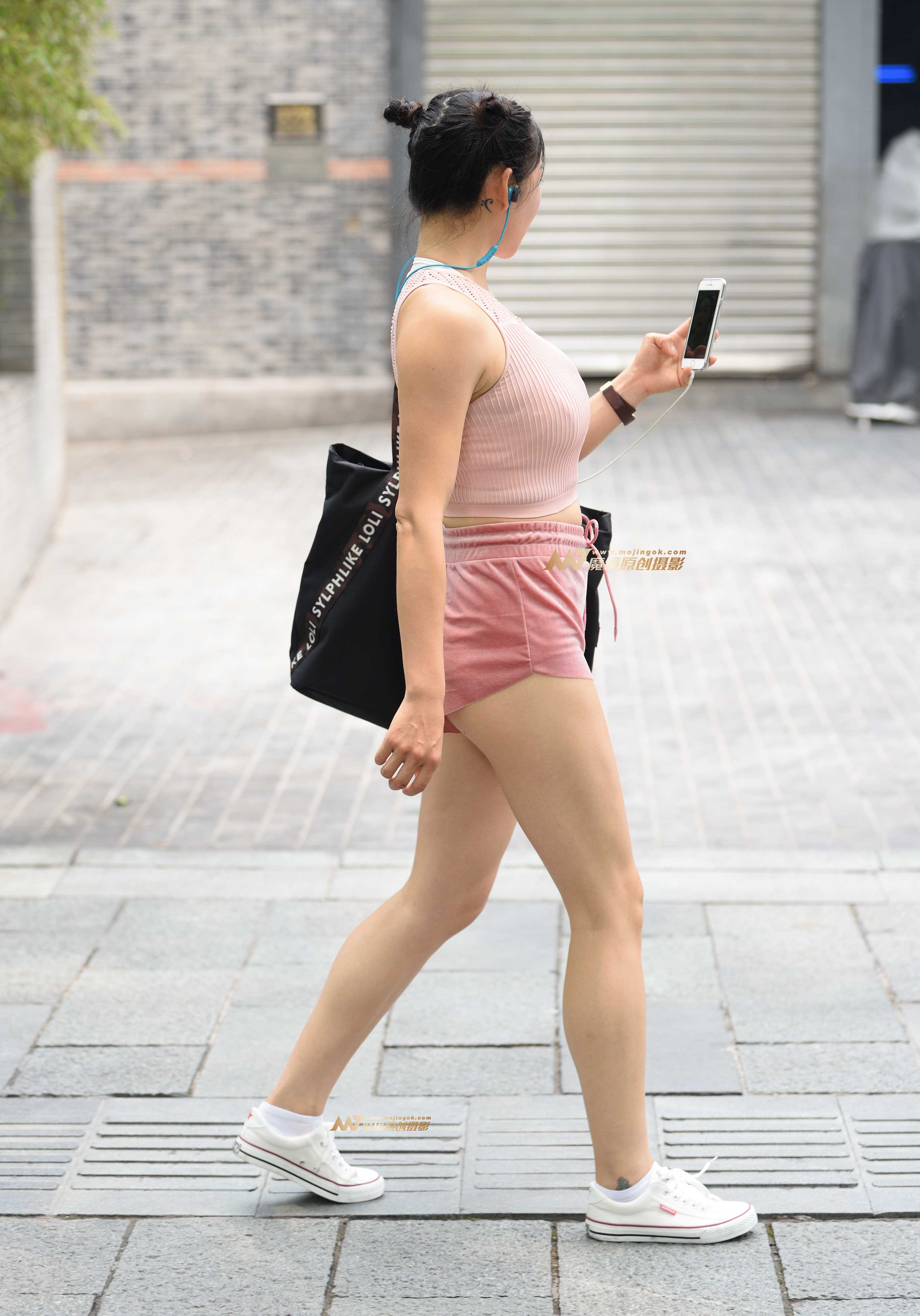 23054-i3bosvsbwtk.jpg
