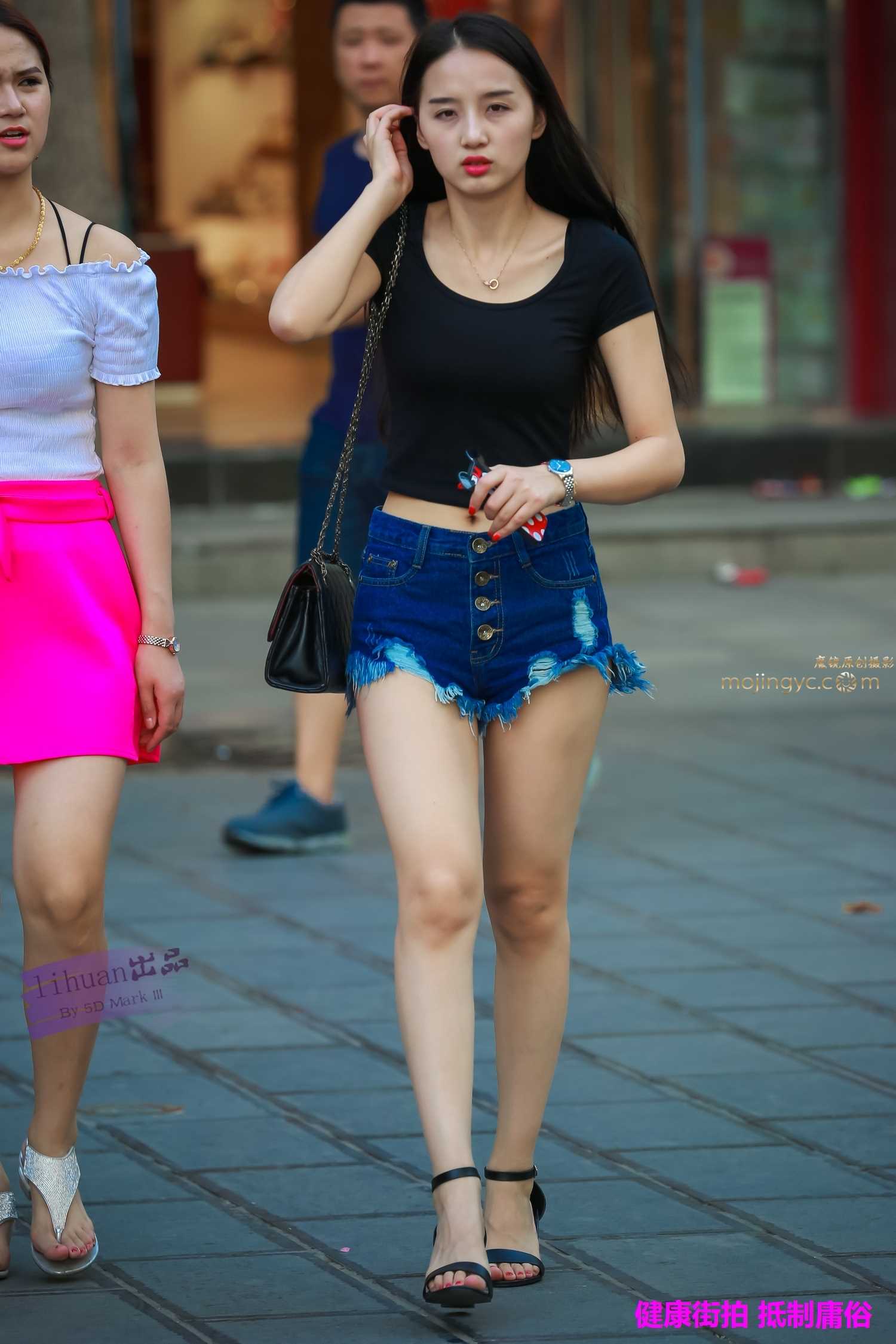 8807-lrrwjn4btq0.jpg