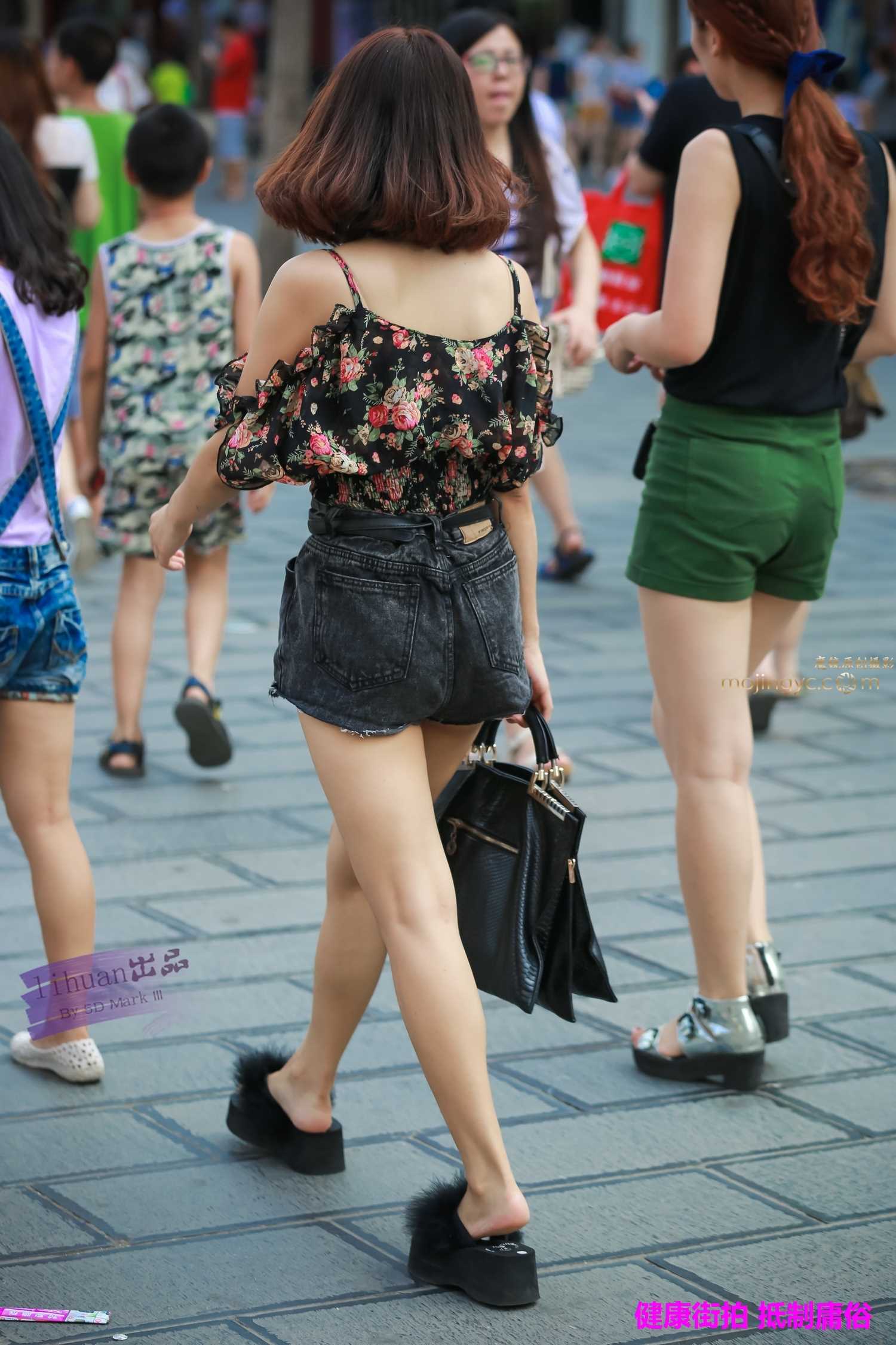 9182-5bbab00df1g.jpg