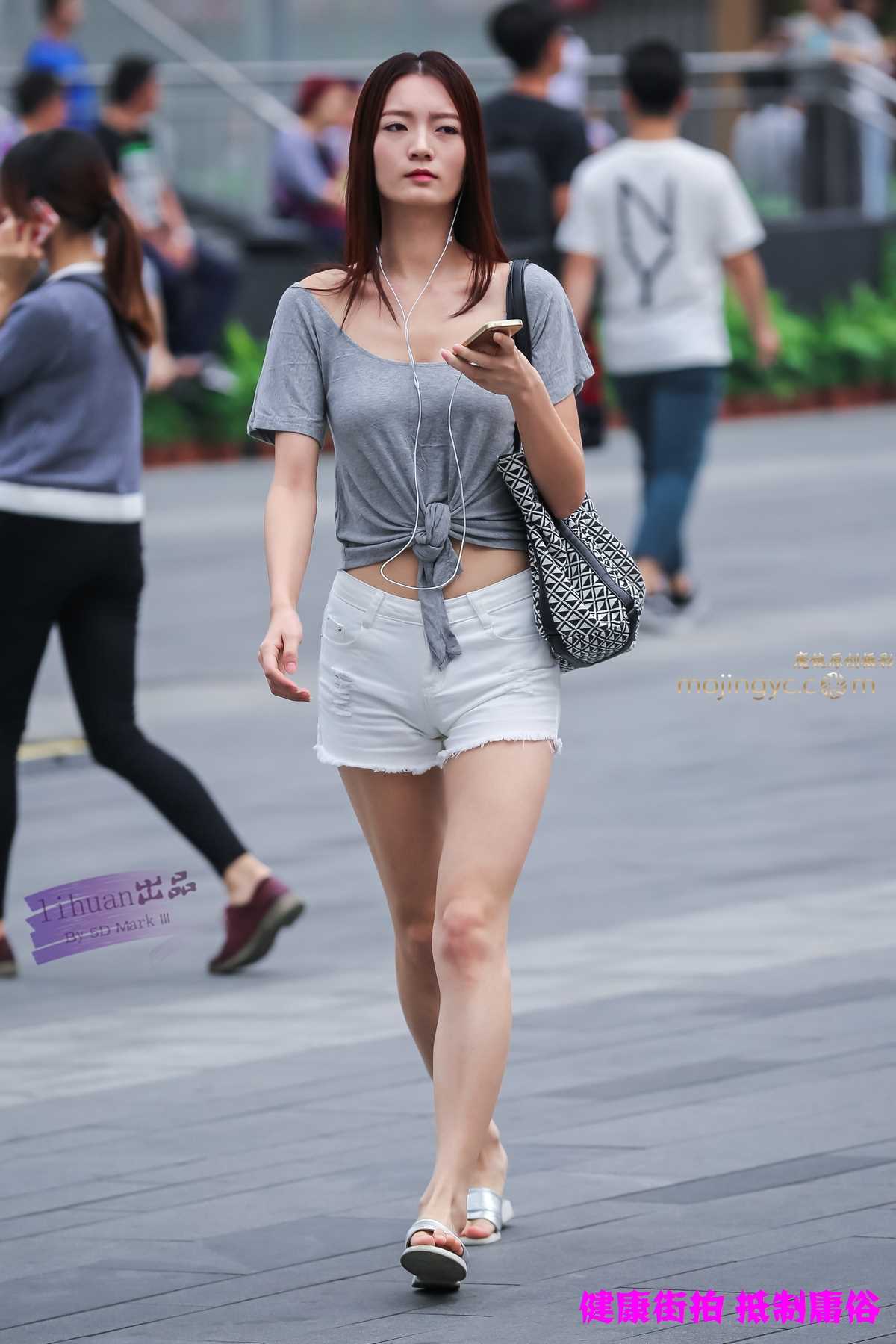 12857-me4btgb31rw.jpg