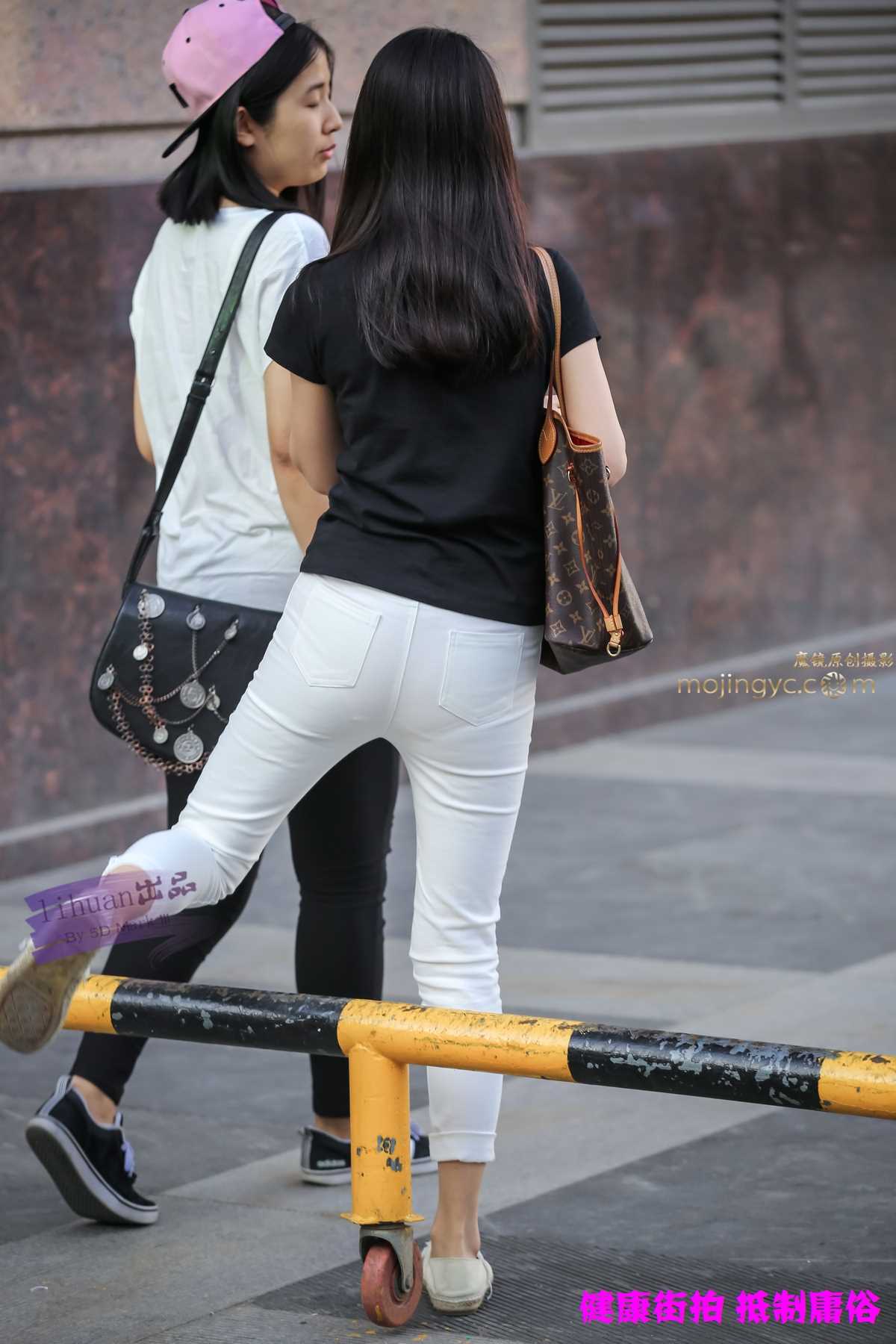 13049-geeb2maalwk.jpg