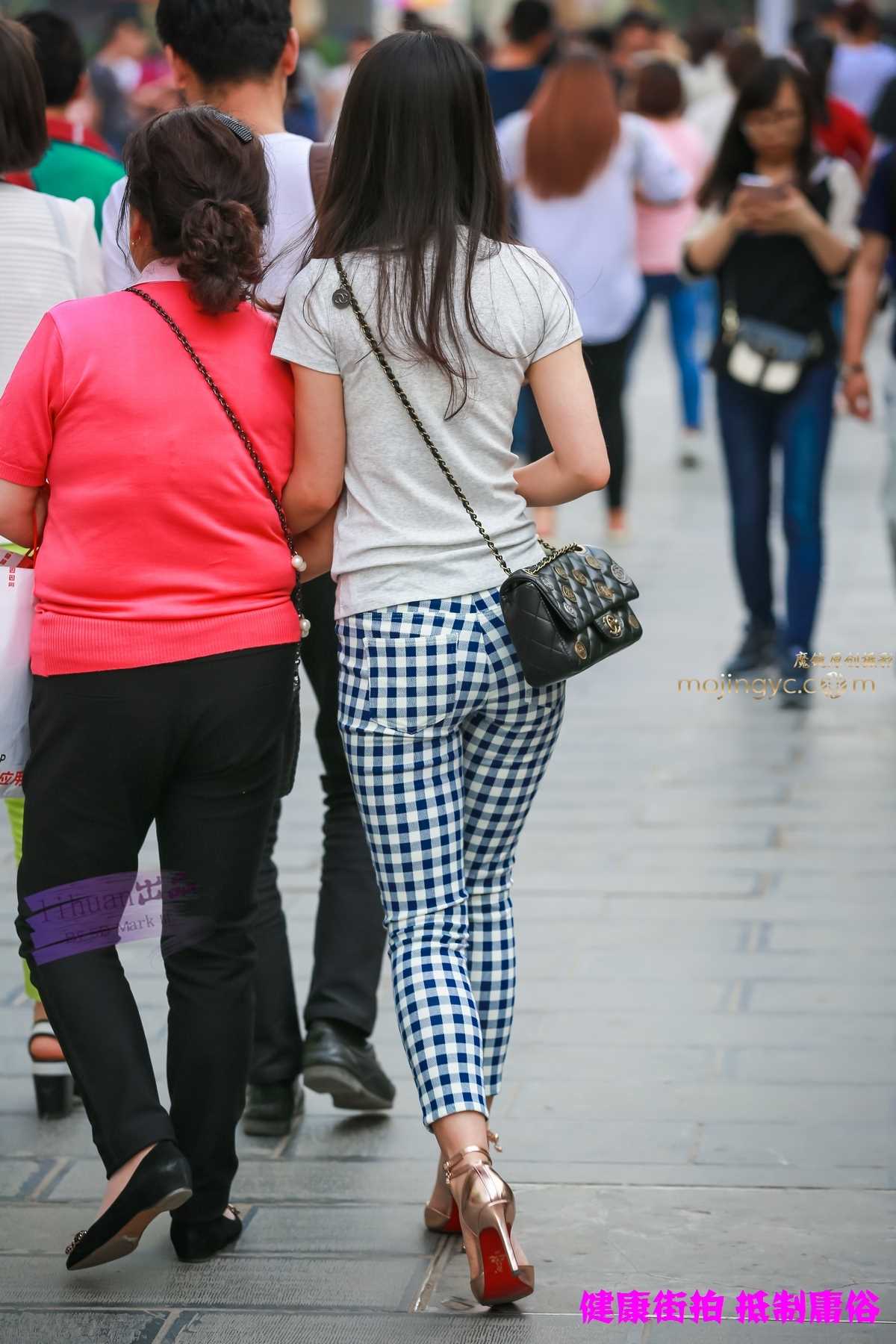 13204-fuiora1oldq.jpg