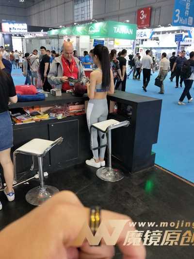 23780-aon2jli4wtf.jpg