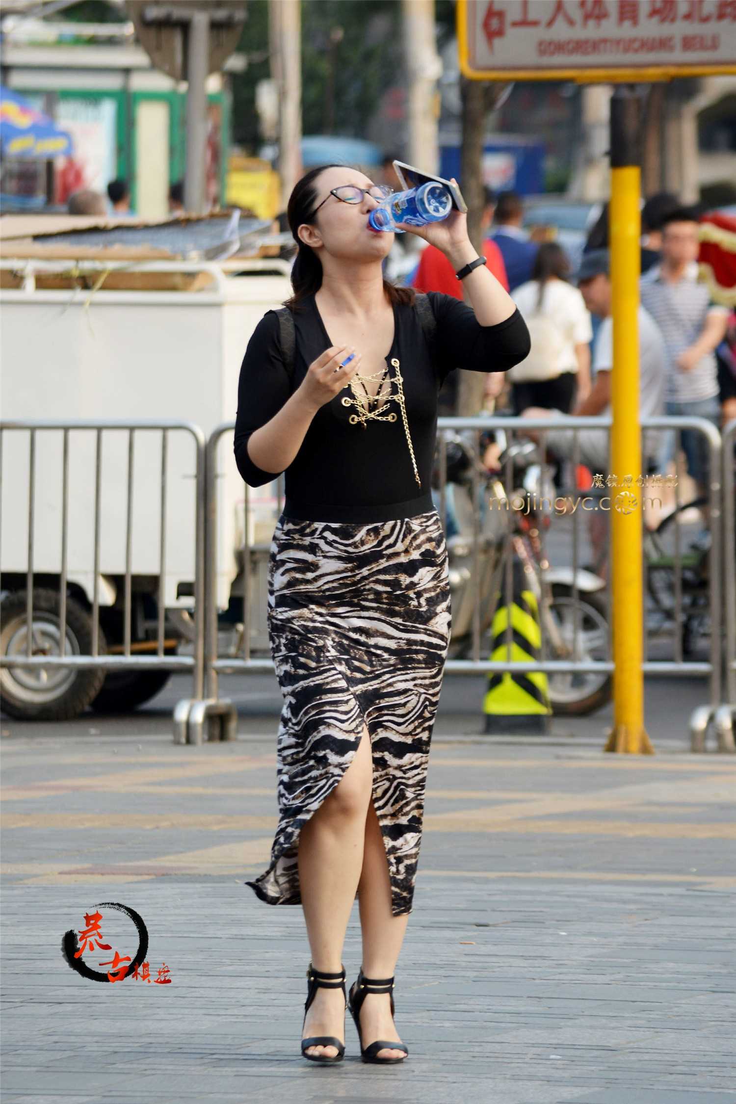 9707-4crezeqrm2l.jpg
