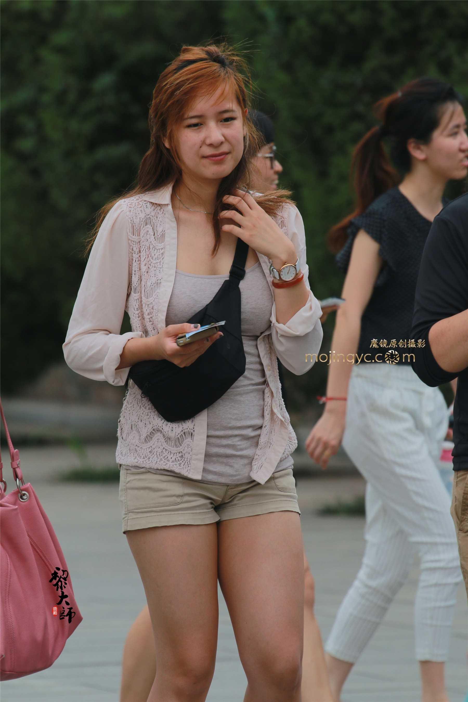 6309-g0dcamgry1f.jpg