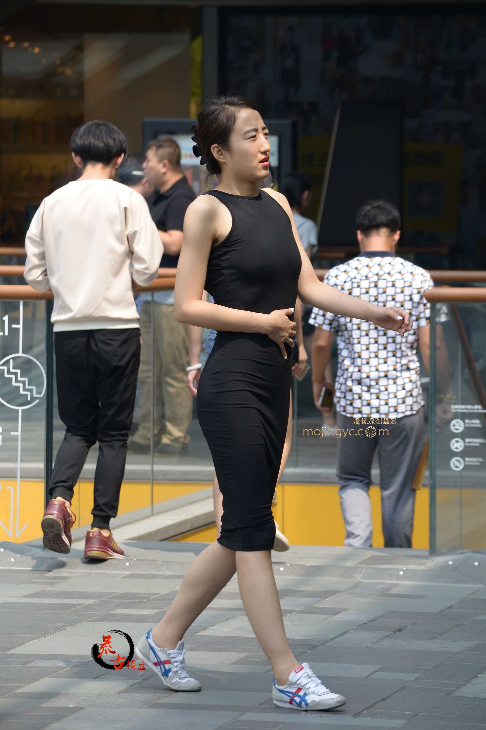 10917-xa34ne0sdv1.jpg