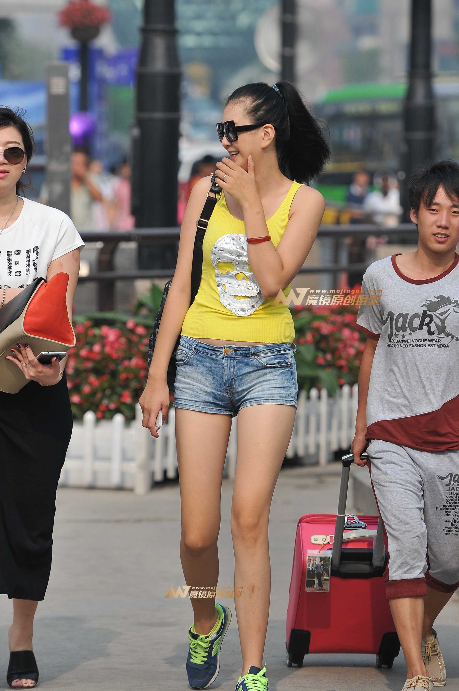 22082-h34mrd1asmj.jpg