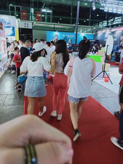 37940-h3pkzzokjy3.jpg
