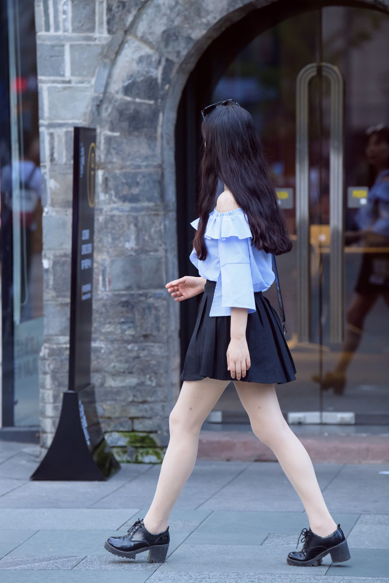 25037-laipknogqrv.jpg