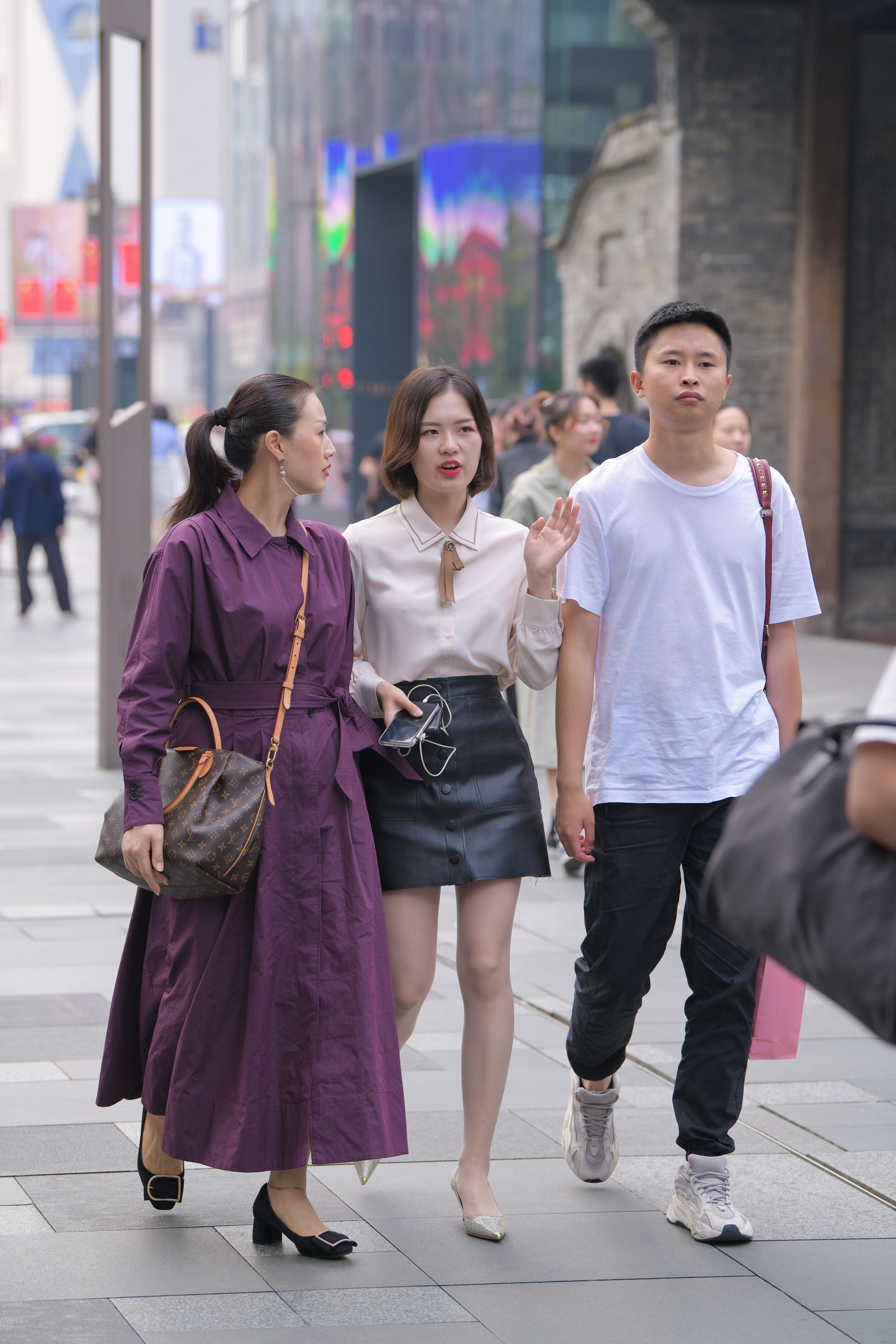 25047-e5afhkratrd.jpg