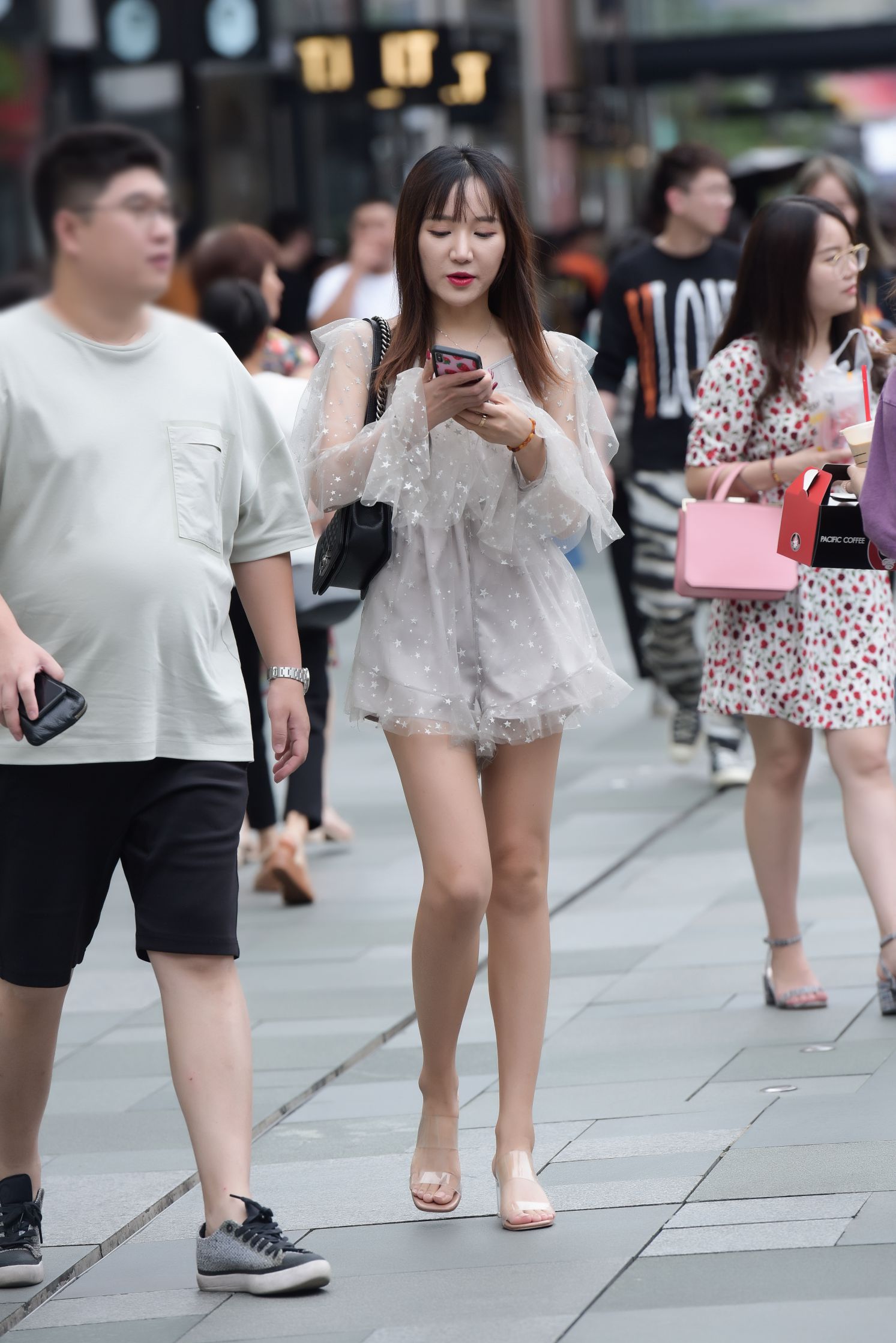 25300-ayt4by21dc5.jpg