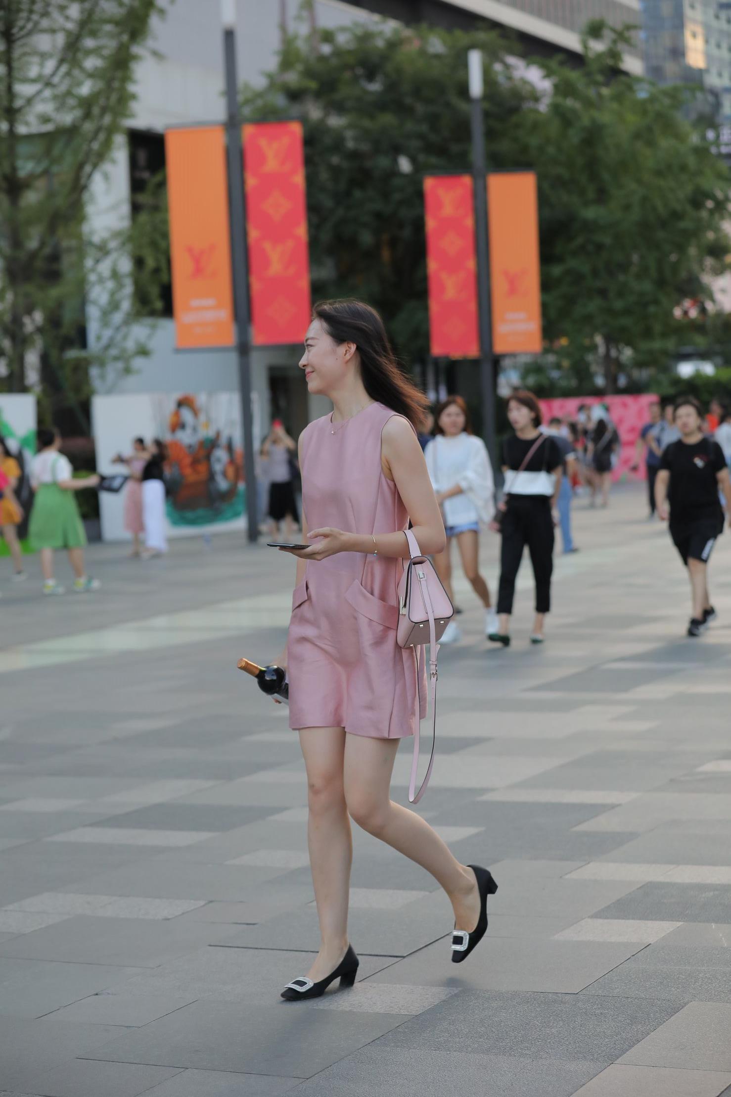 25721-4sfx2lonqis.jpg