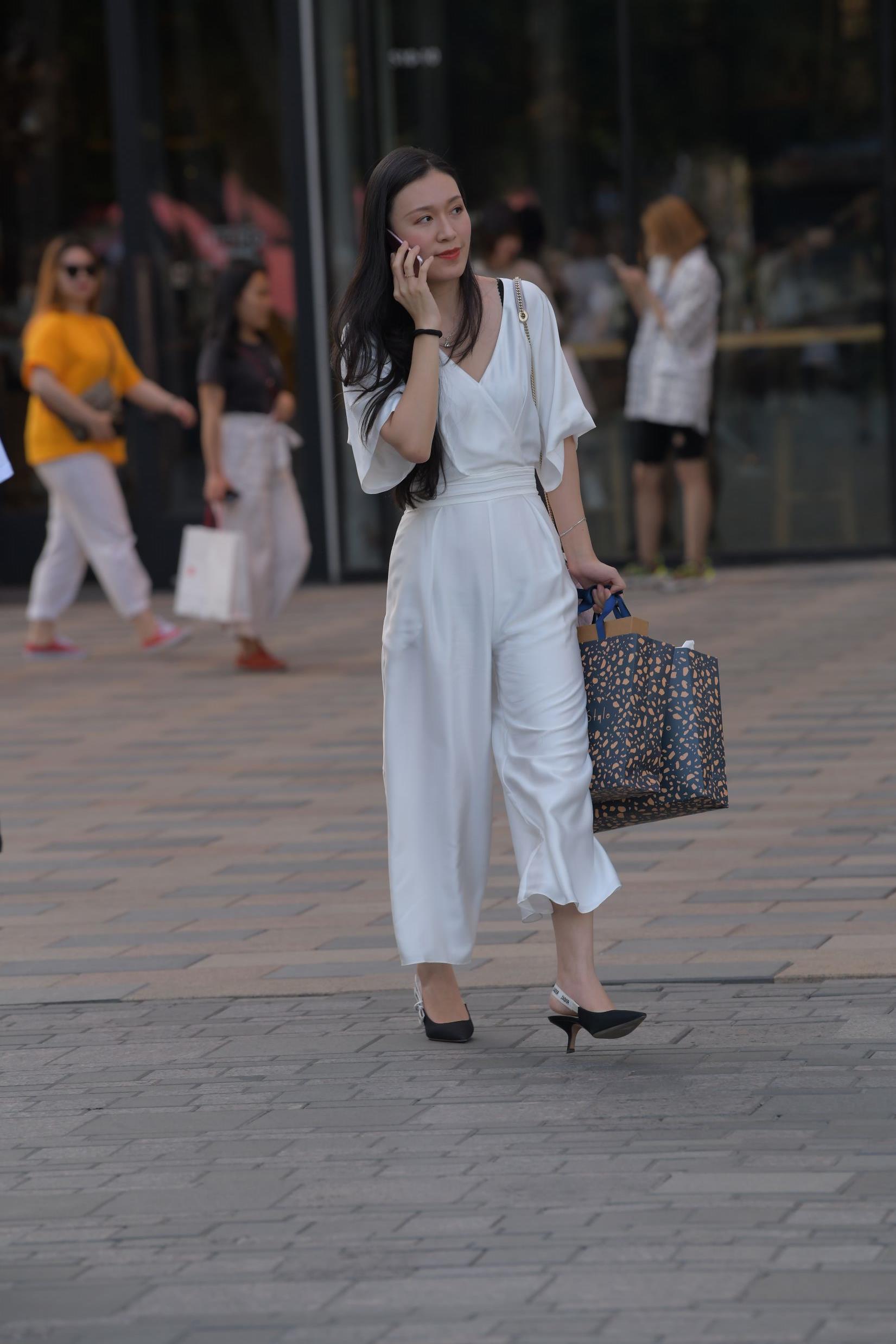 27913-bm3ce3omitv.jpg