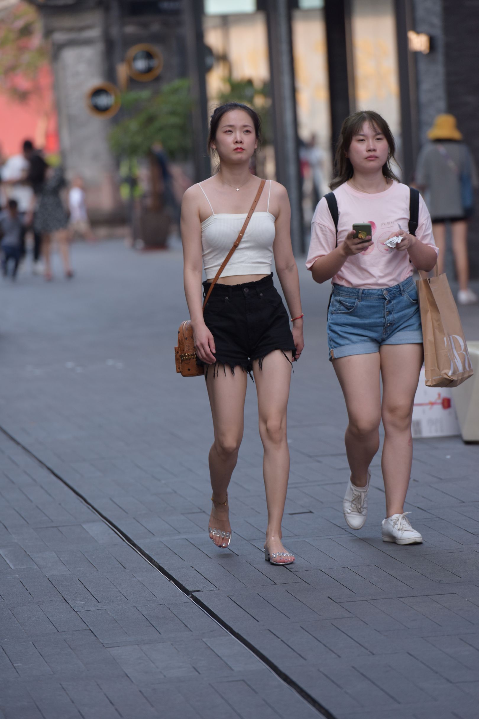 27855-h4hi1vheuu4.jpg