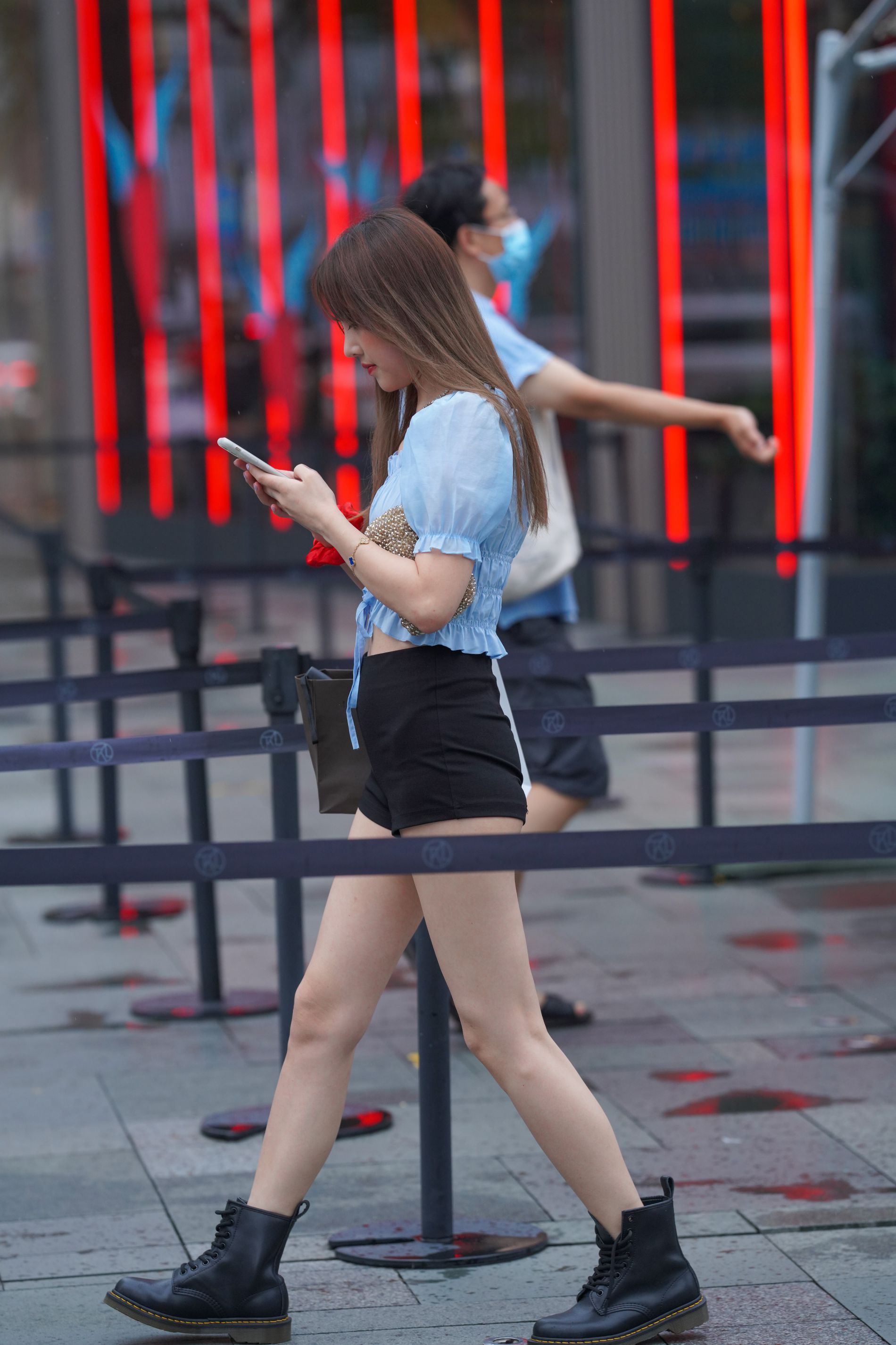 28215-eiggaoekp4v.jpg