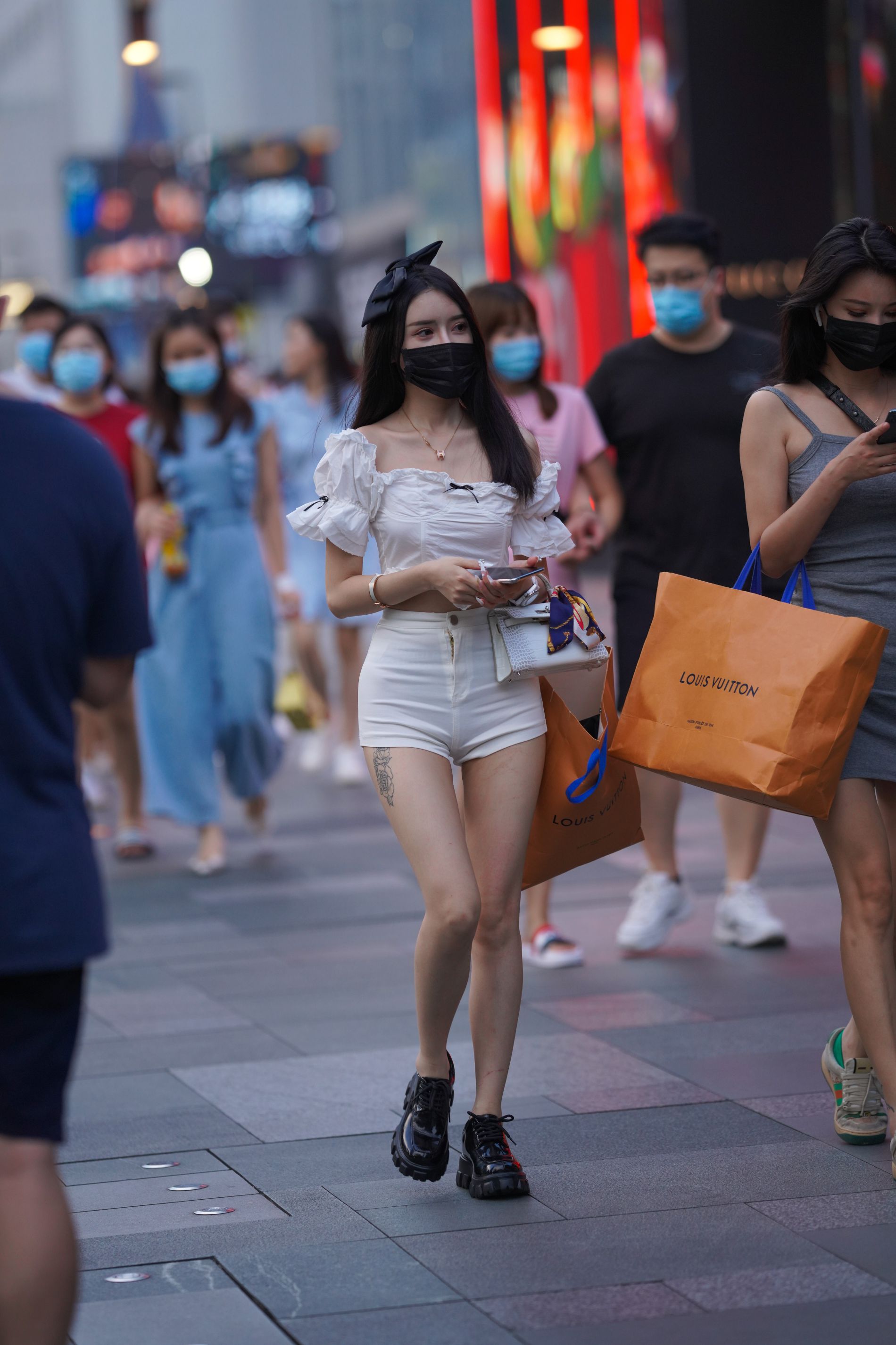 28278-g1glppl4h4w.jpg