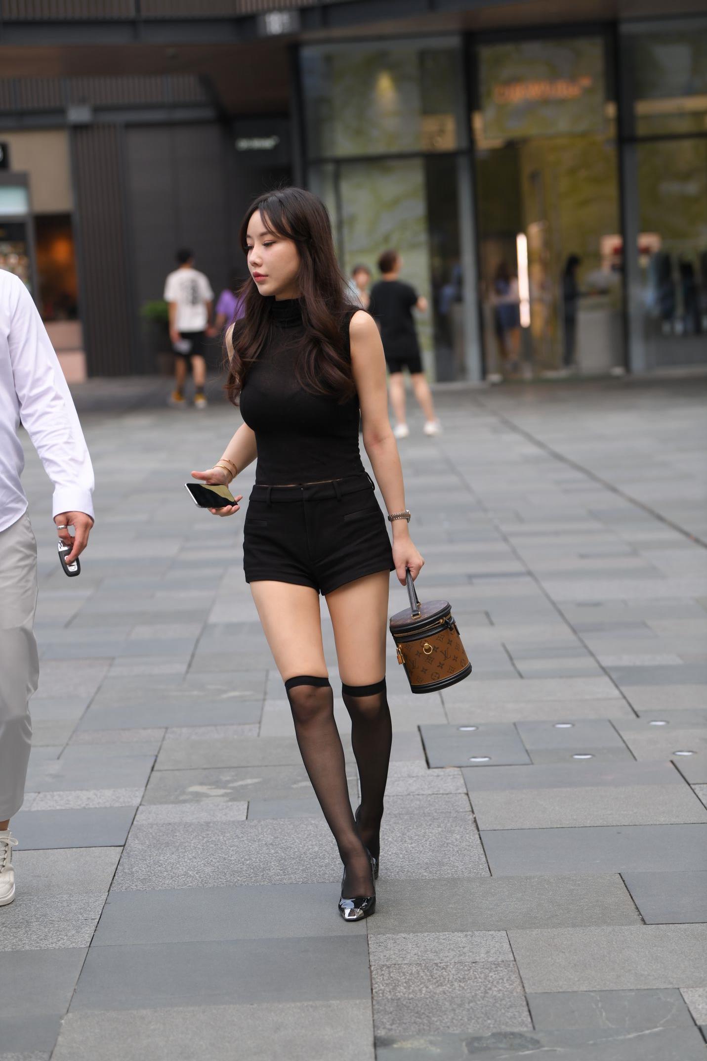 29102-qnsqhu524rz.jpg