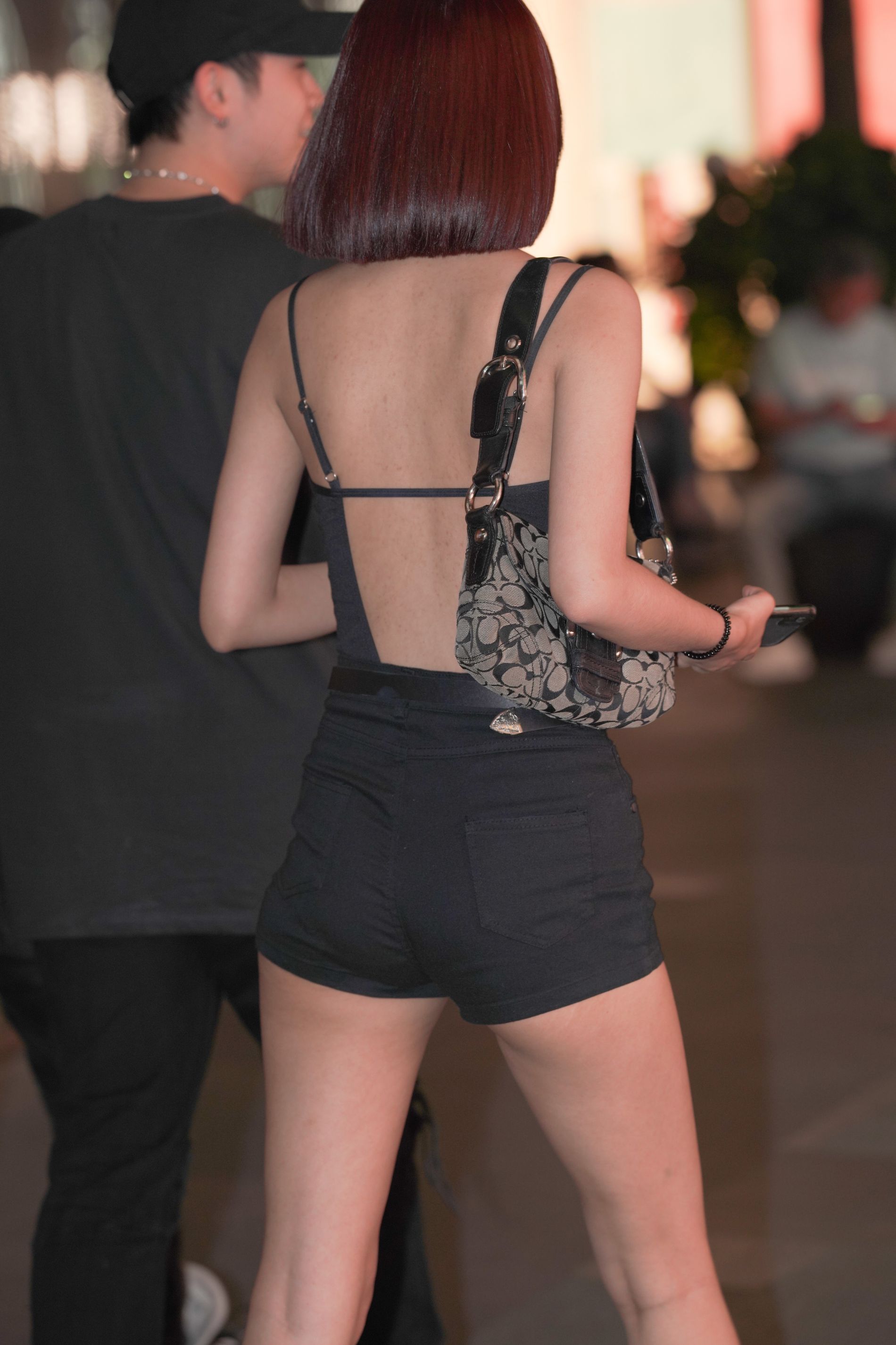 29021-0w4u31ste0w.jpg
