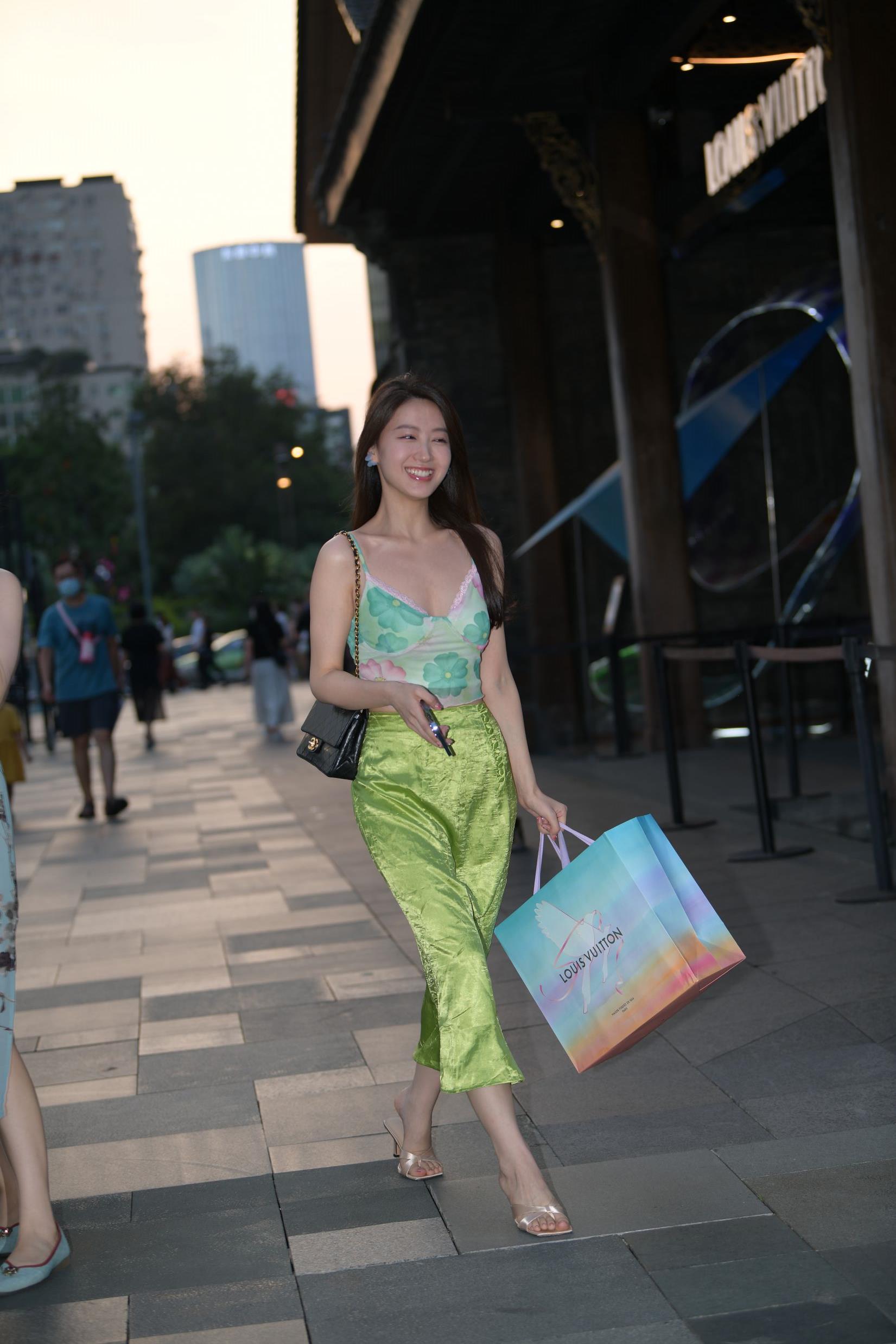 29070-irw3w1gavfl.jpg