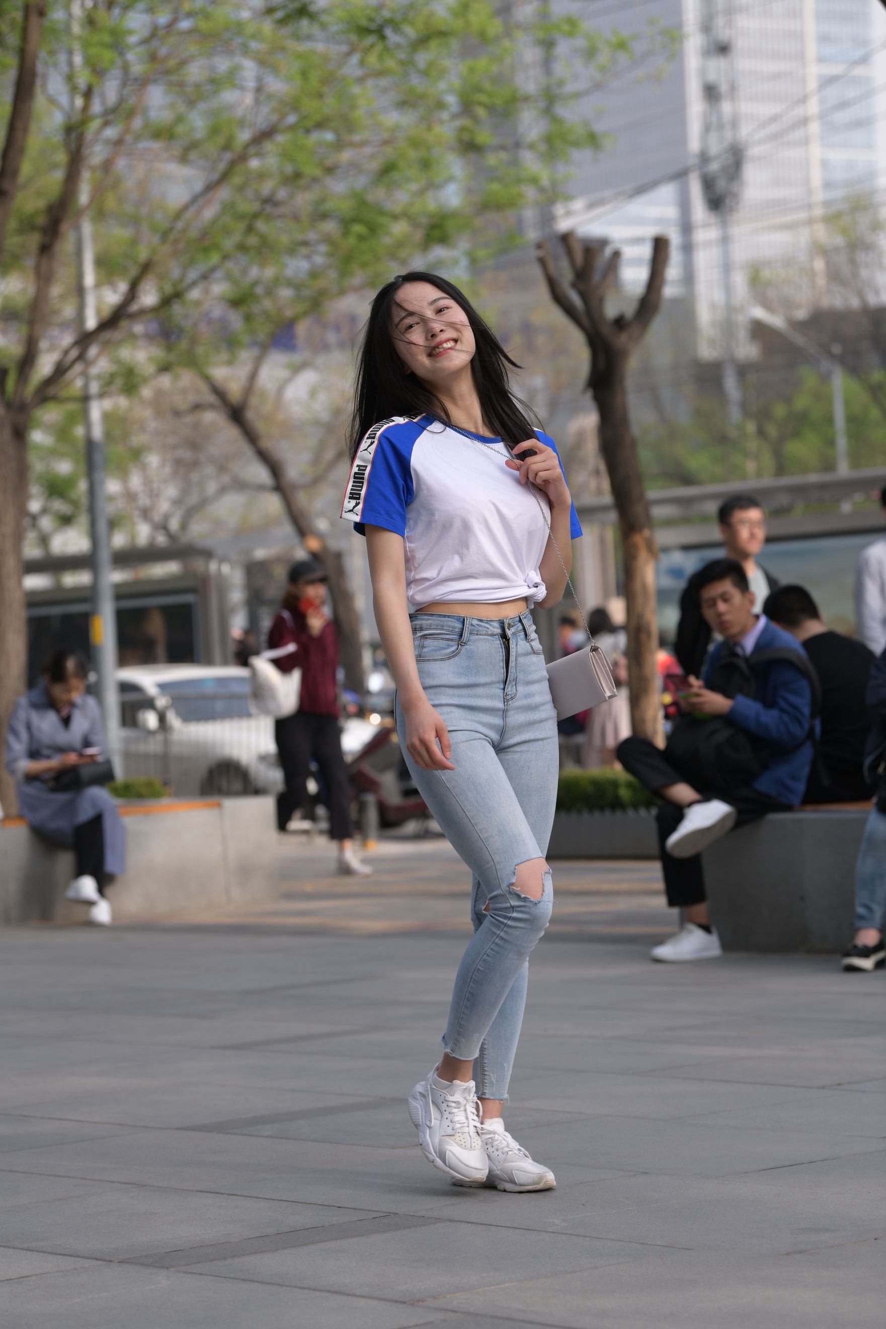 30425-ntrbtn4xwch.jpg